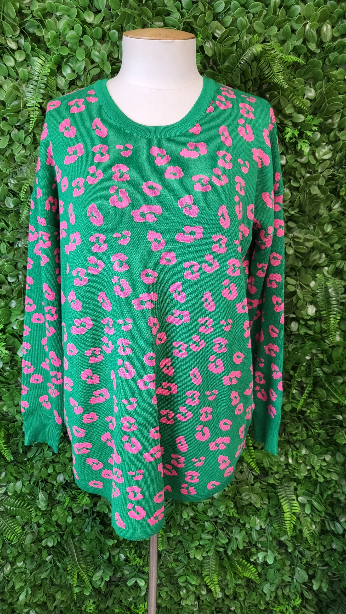 Betty Basics Green Leopard Print Knit (10)
