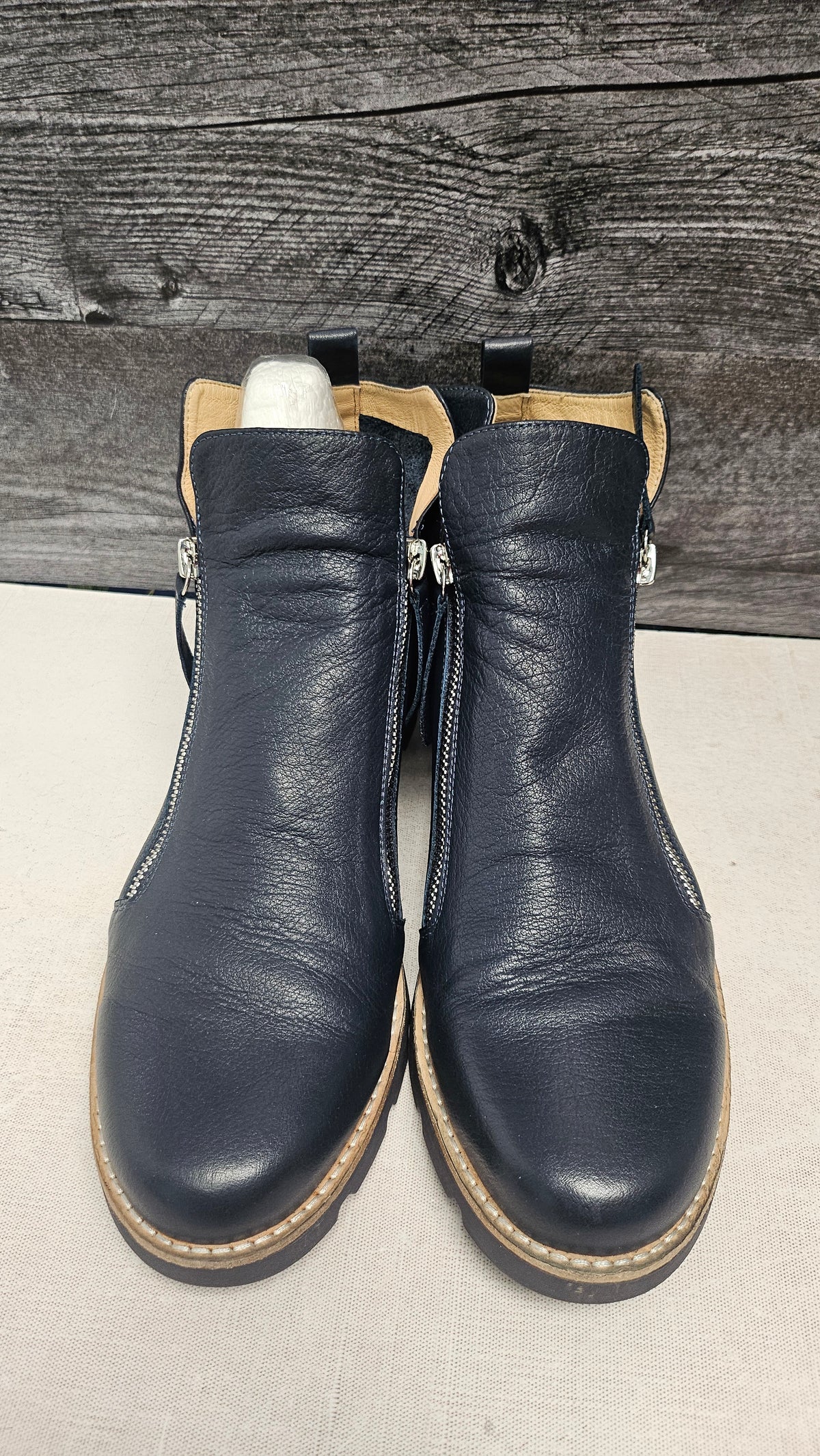 Django & Juliette Navy Leather Zip Boot (41)