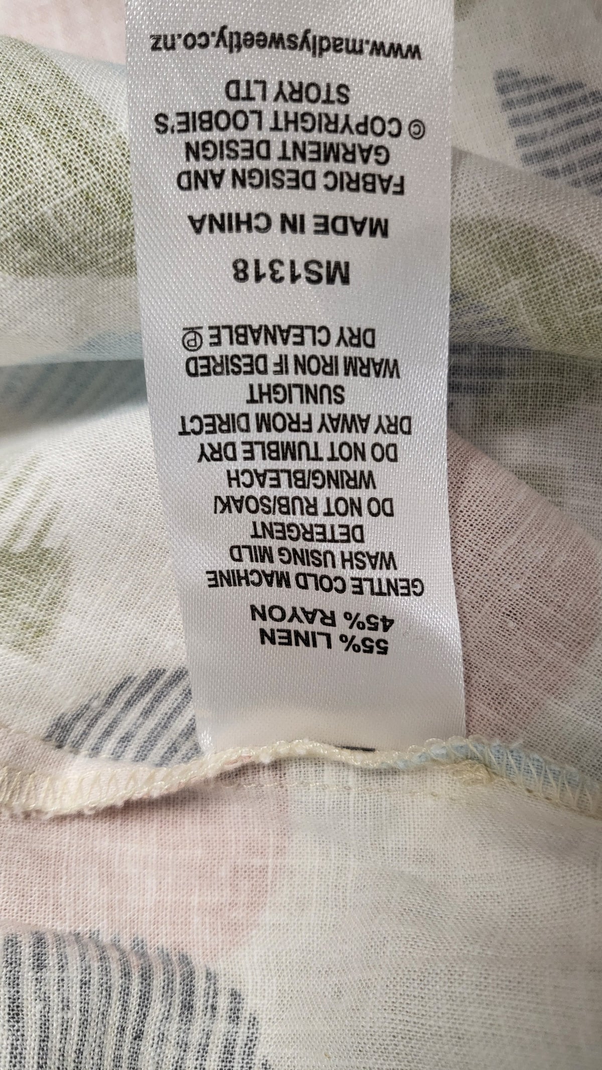 Madly Sweetly Print Linen Blend Top (14)