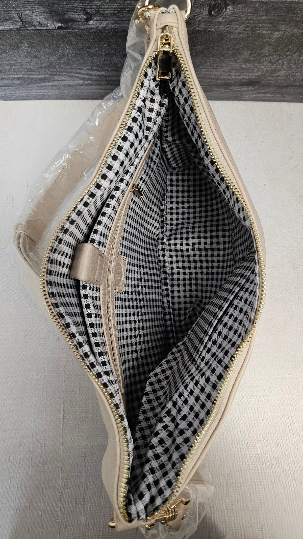 Hello Friday Beige Tote BNWT (41cmwx28cmh)