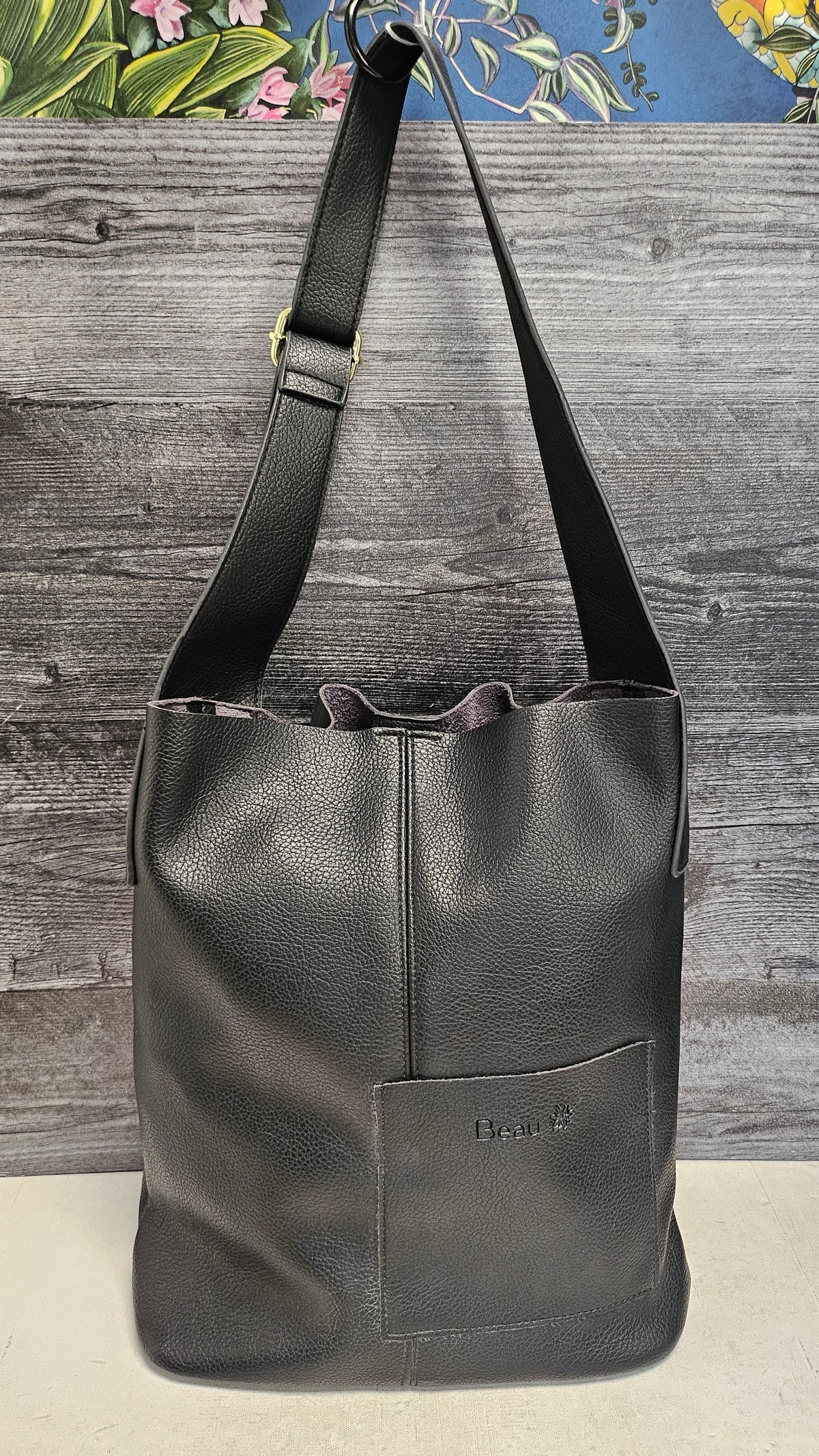Beau Black Britt Leather Bag 34x36x11cm