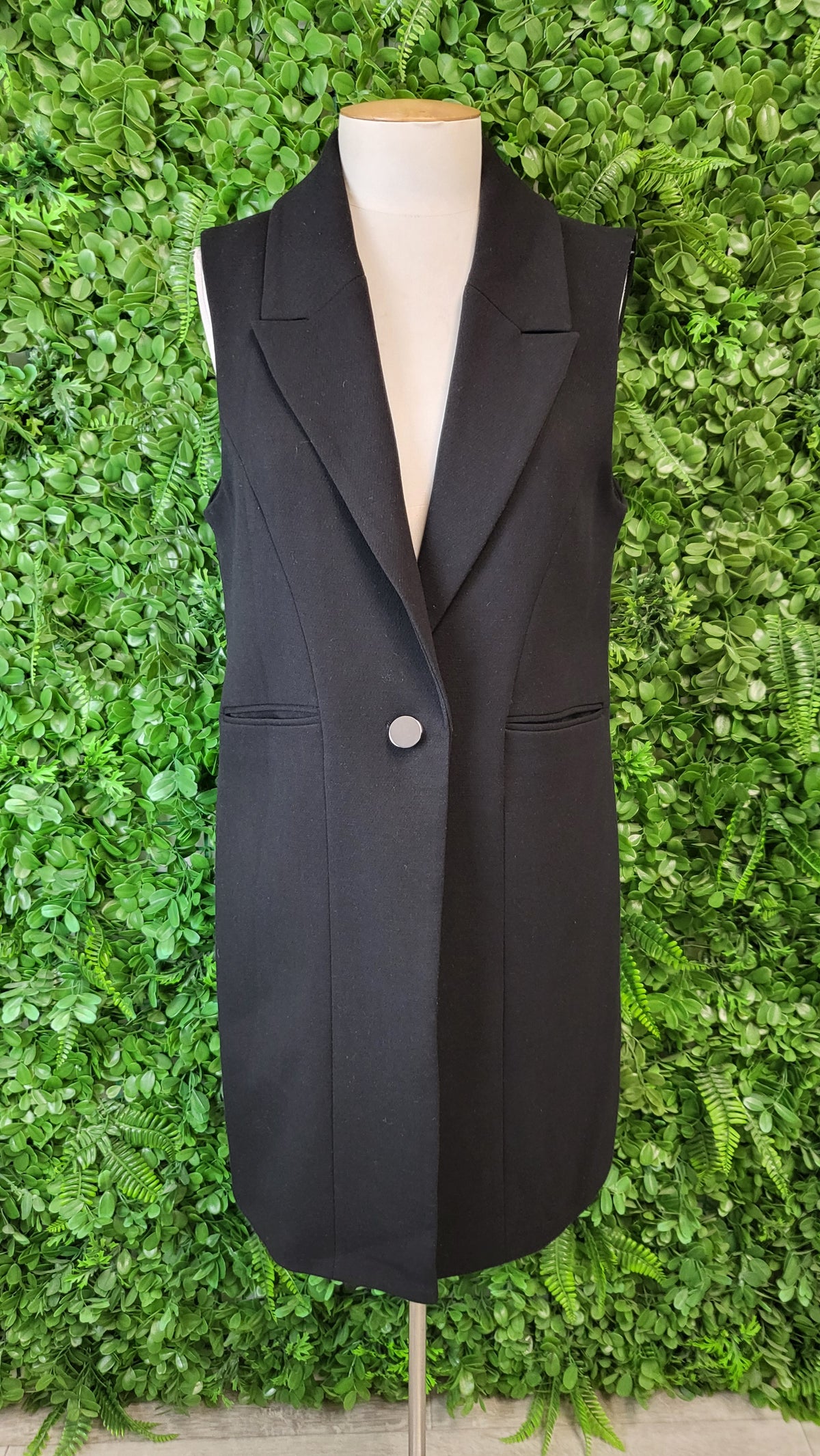 Forever New Black Longline Vest (12)