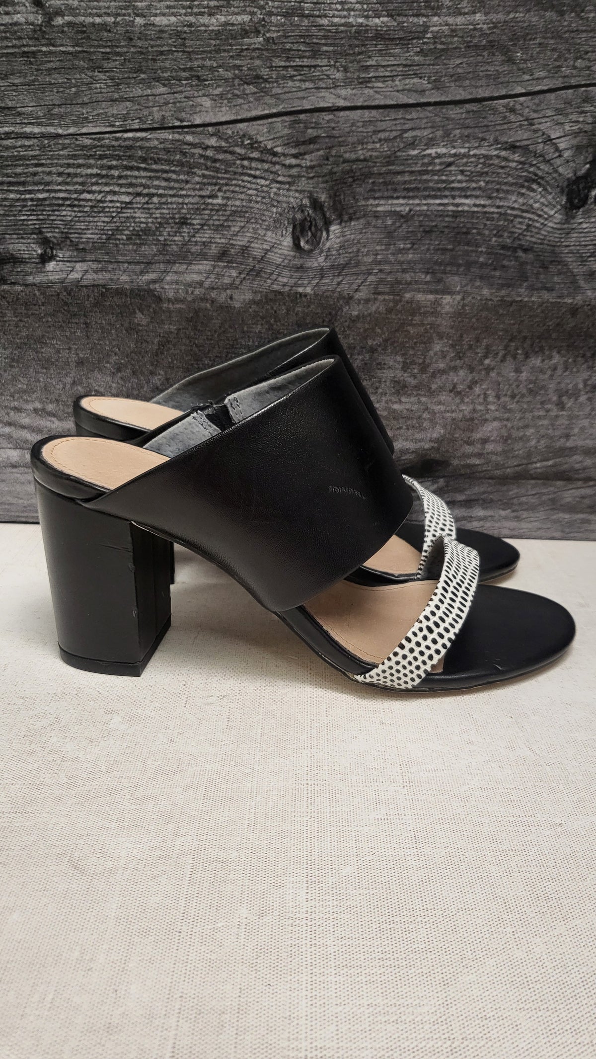 Diana Ferrari B/W Slip On Mule (6)