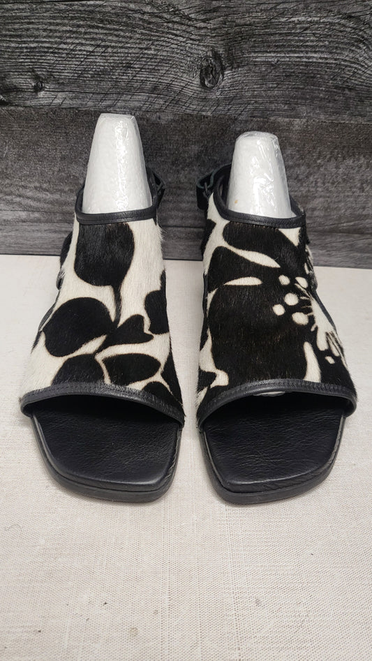 Arche Animal Pony Hair Sandal (41)