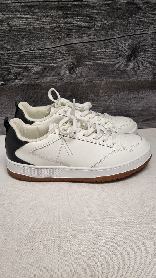 Arkk Ivory Leather Sneakers (42)