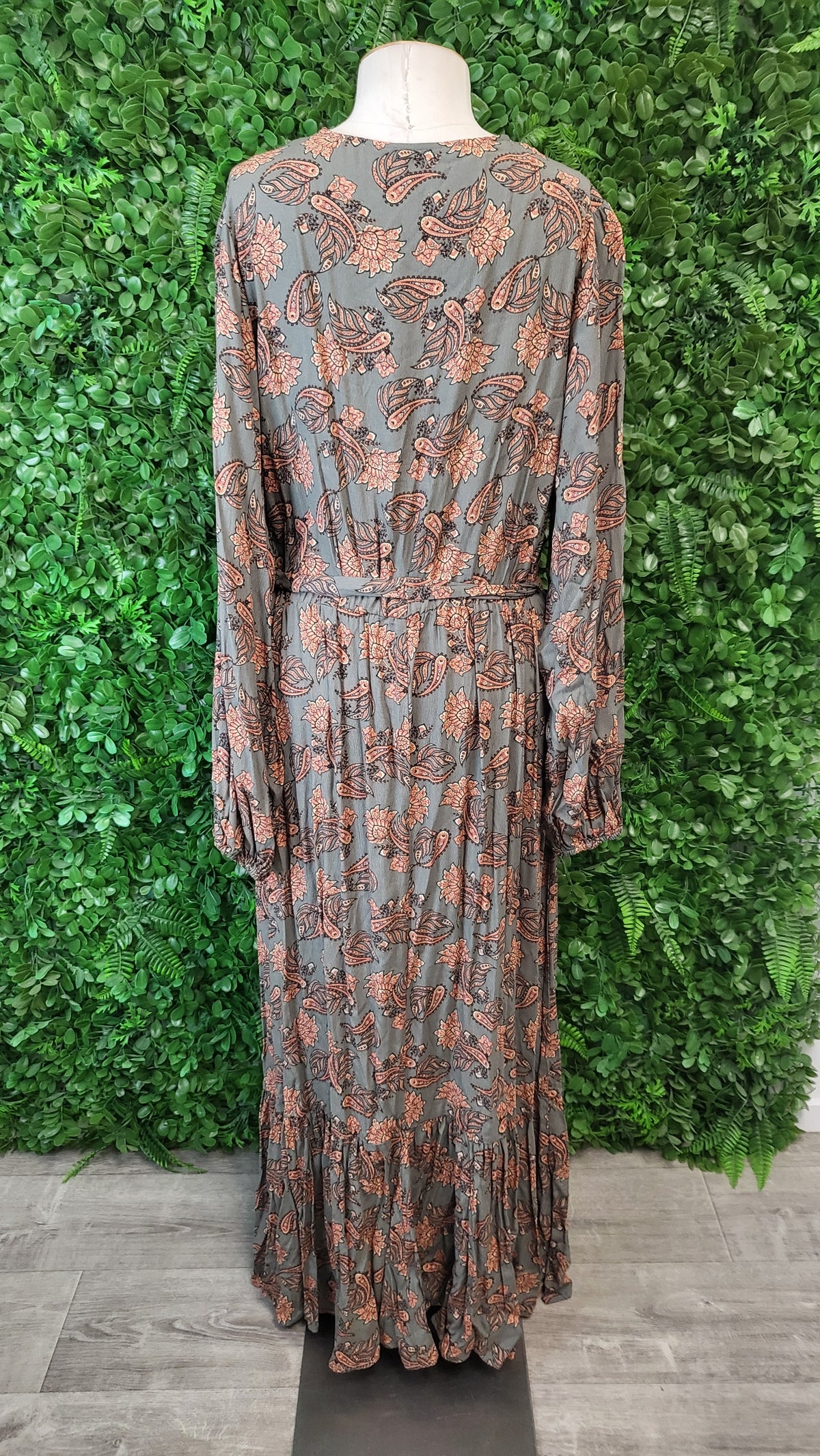 Fate+Becker Print Maxi Dress (20-22)