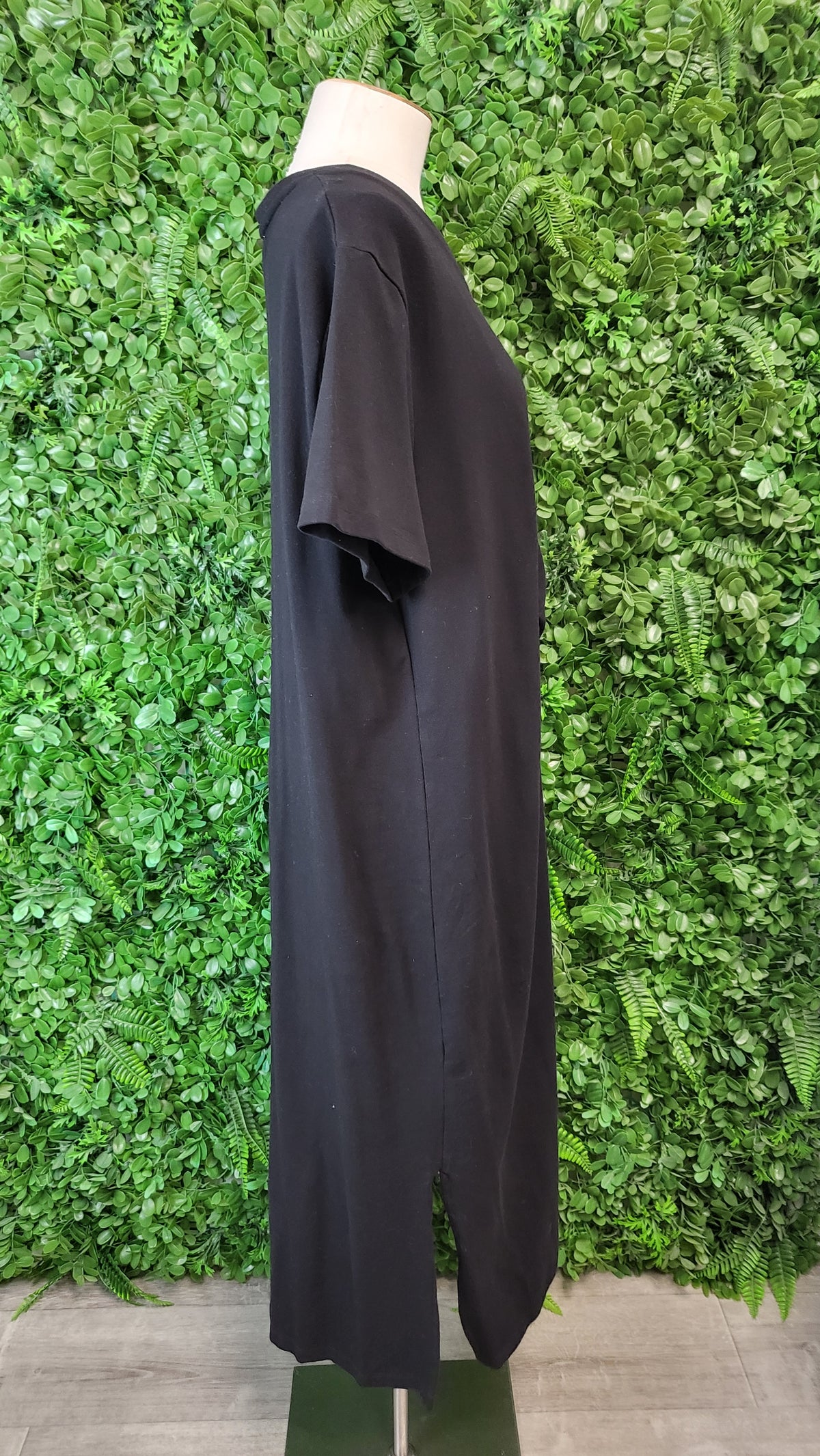 Shine On Label Black Twist T-Shirt Dress (16)