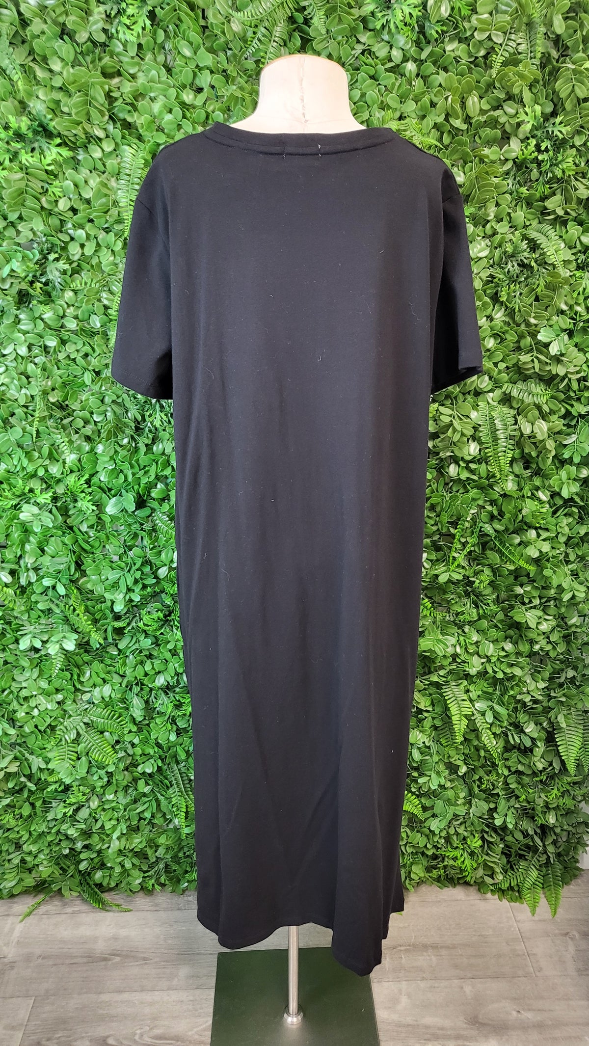 Shine On Label Black Twist T-Shirt Dress (16)