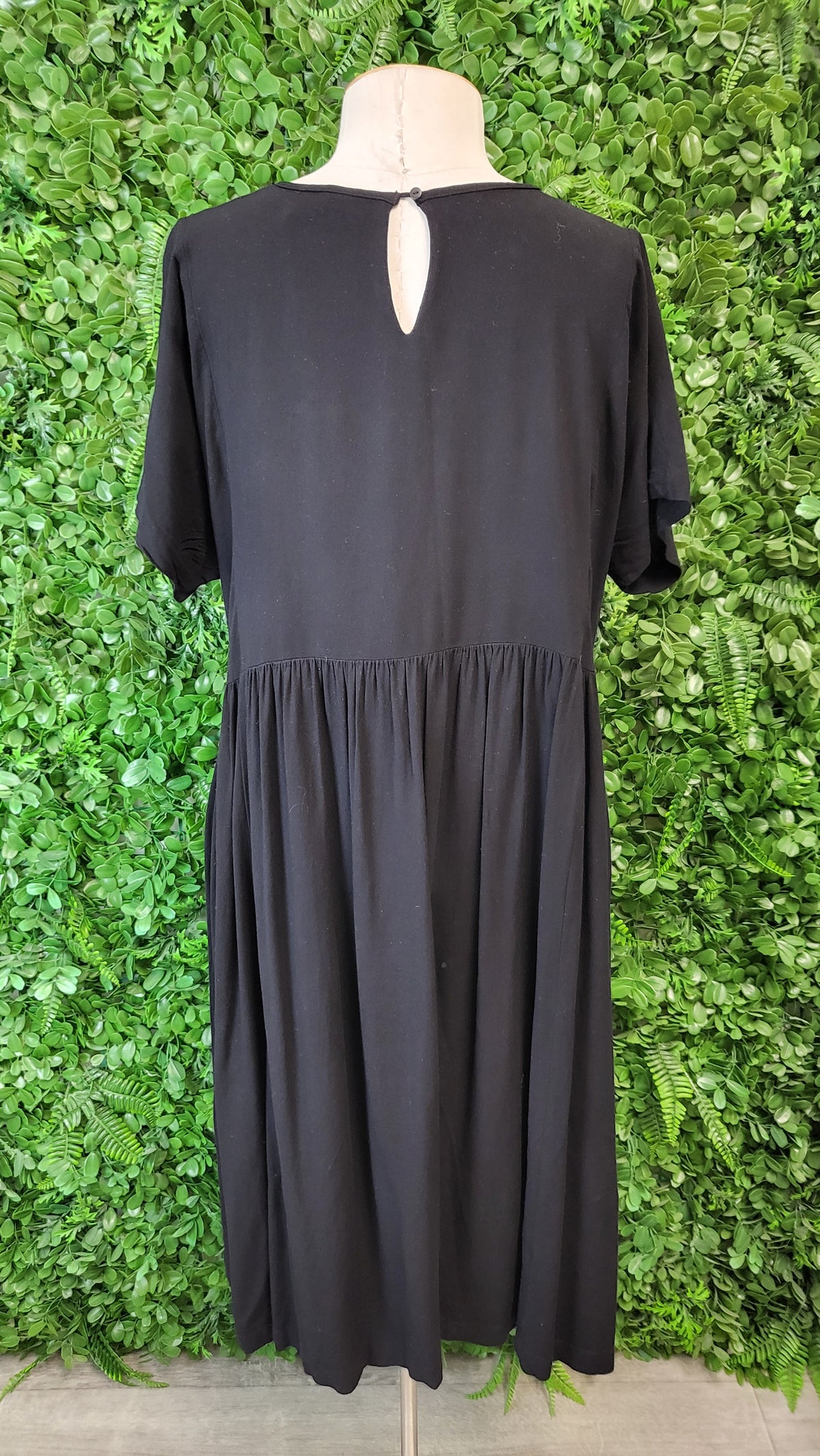 Jason Lingard Black Linen Blend Dress (12)