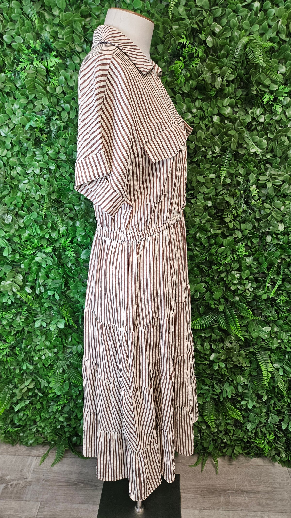 Shine On Label Stripe Collar Dress (12)
