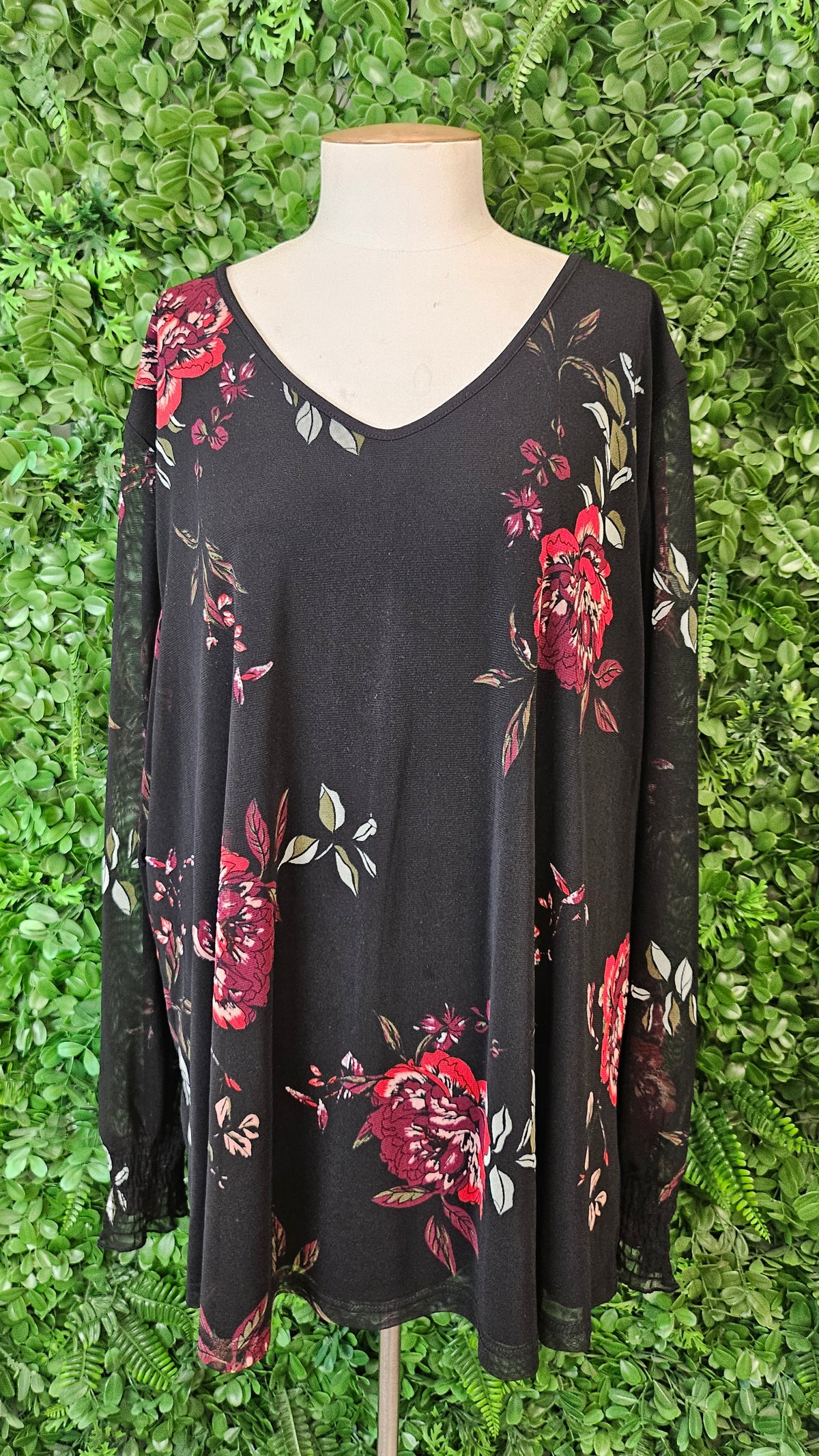 K&K Black Floral Top (3XL)