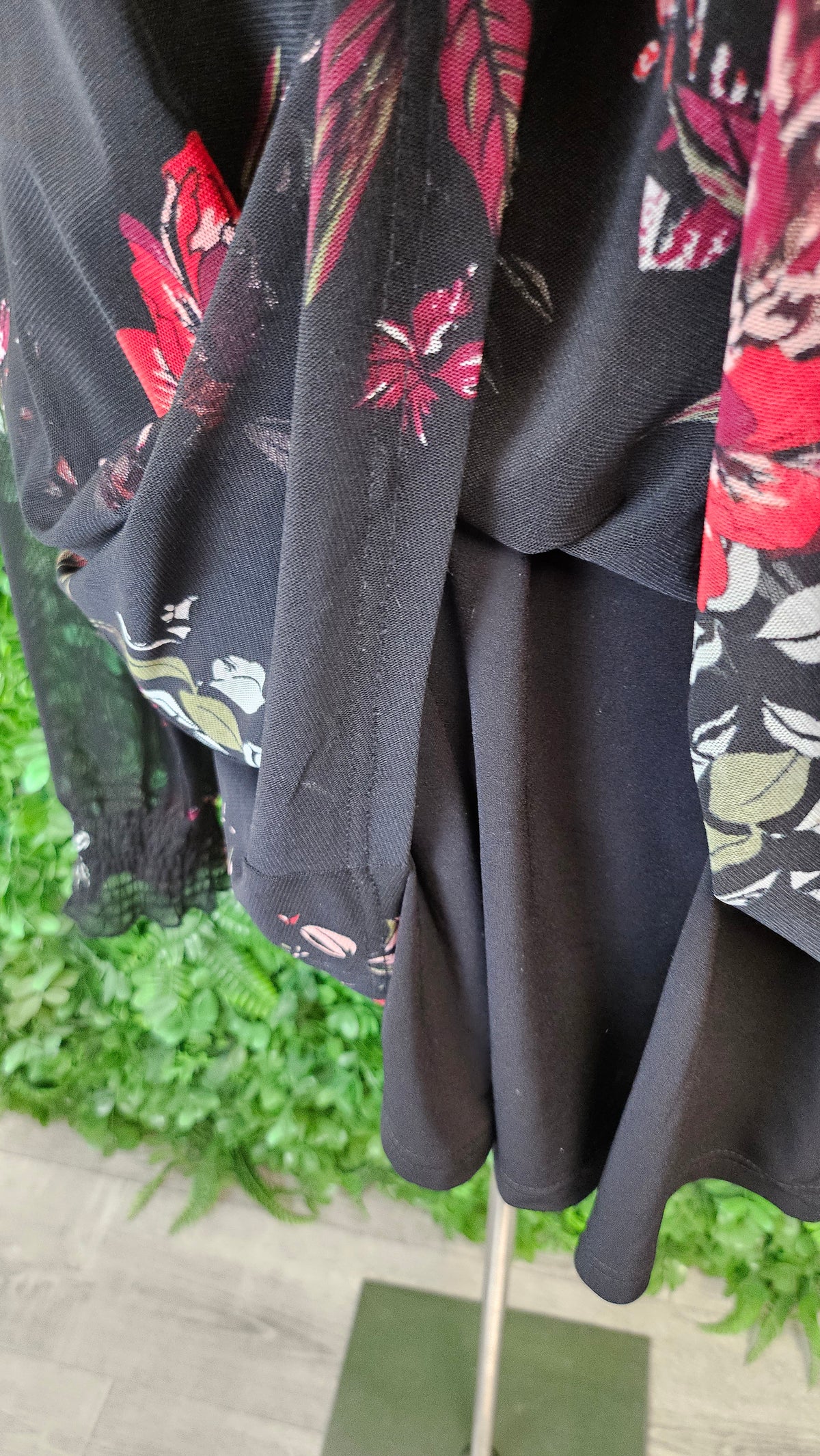 K&K Black Floral Top (3XL)