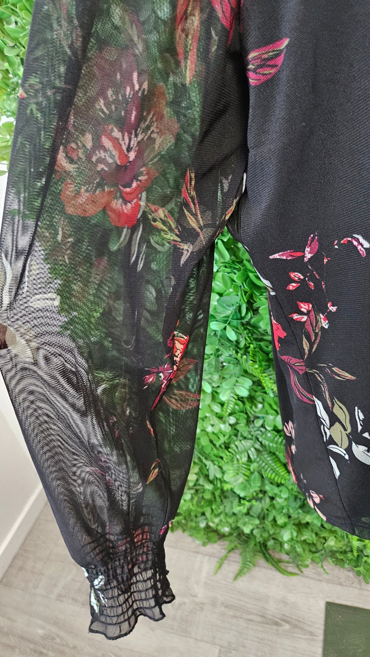 K&K Black Floral Top (3XL)