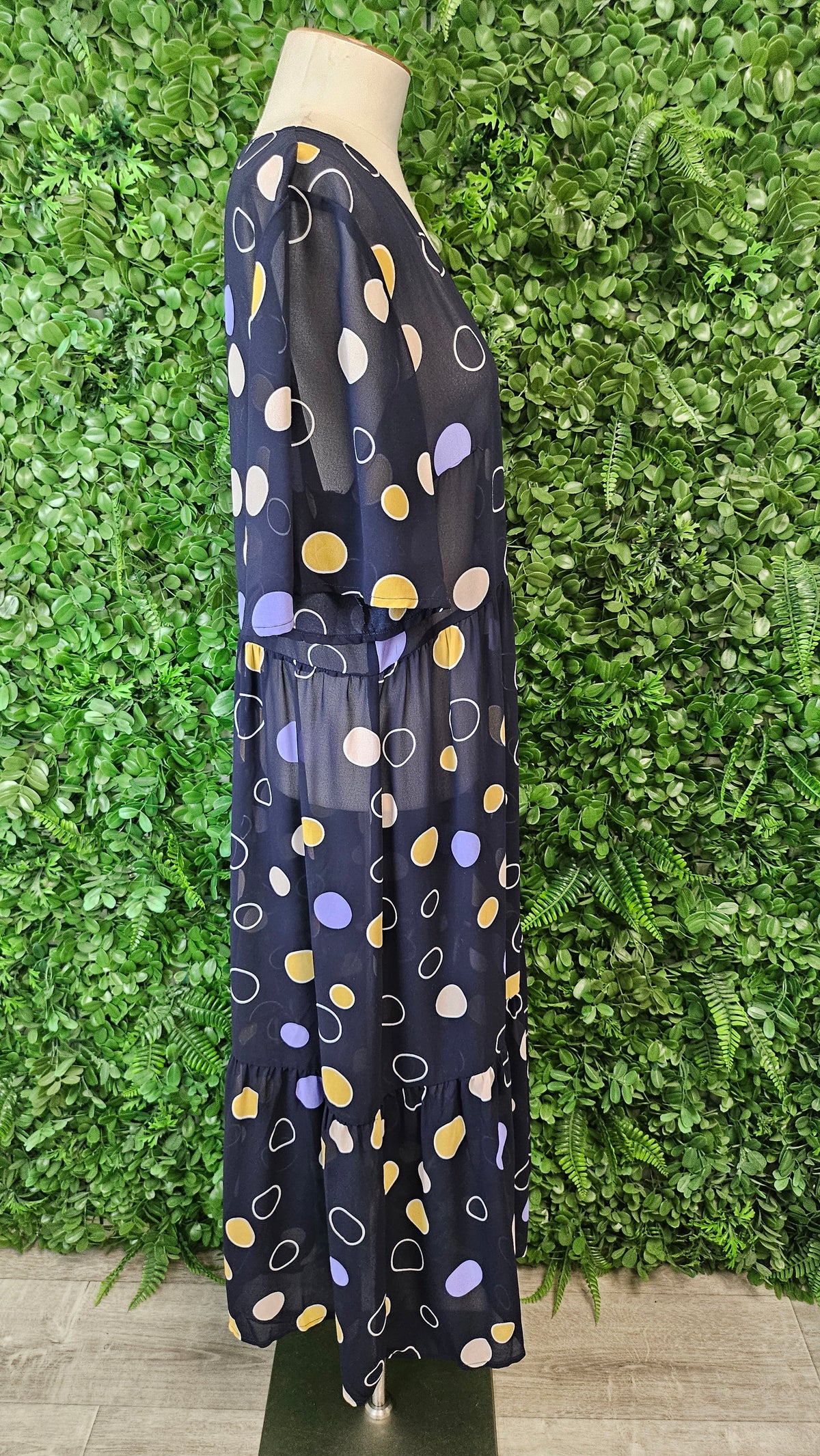 Annah Stretton Spot Dresses (14-16)