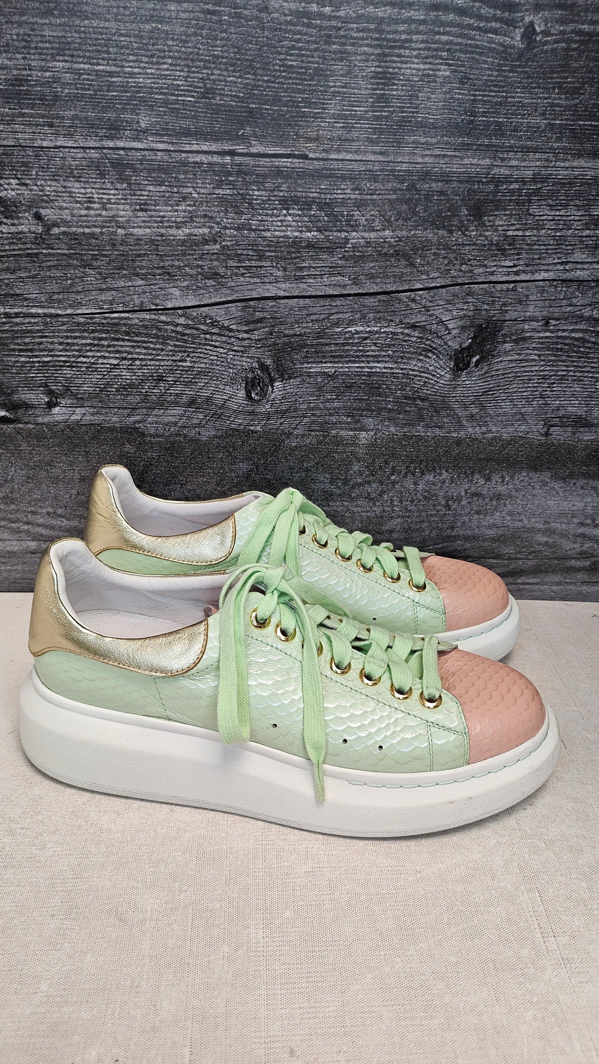 Minx Multi Tessa Sneaker (40)