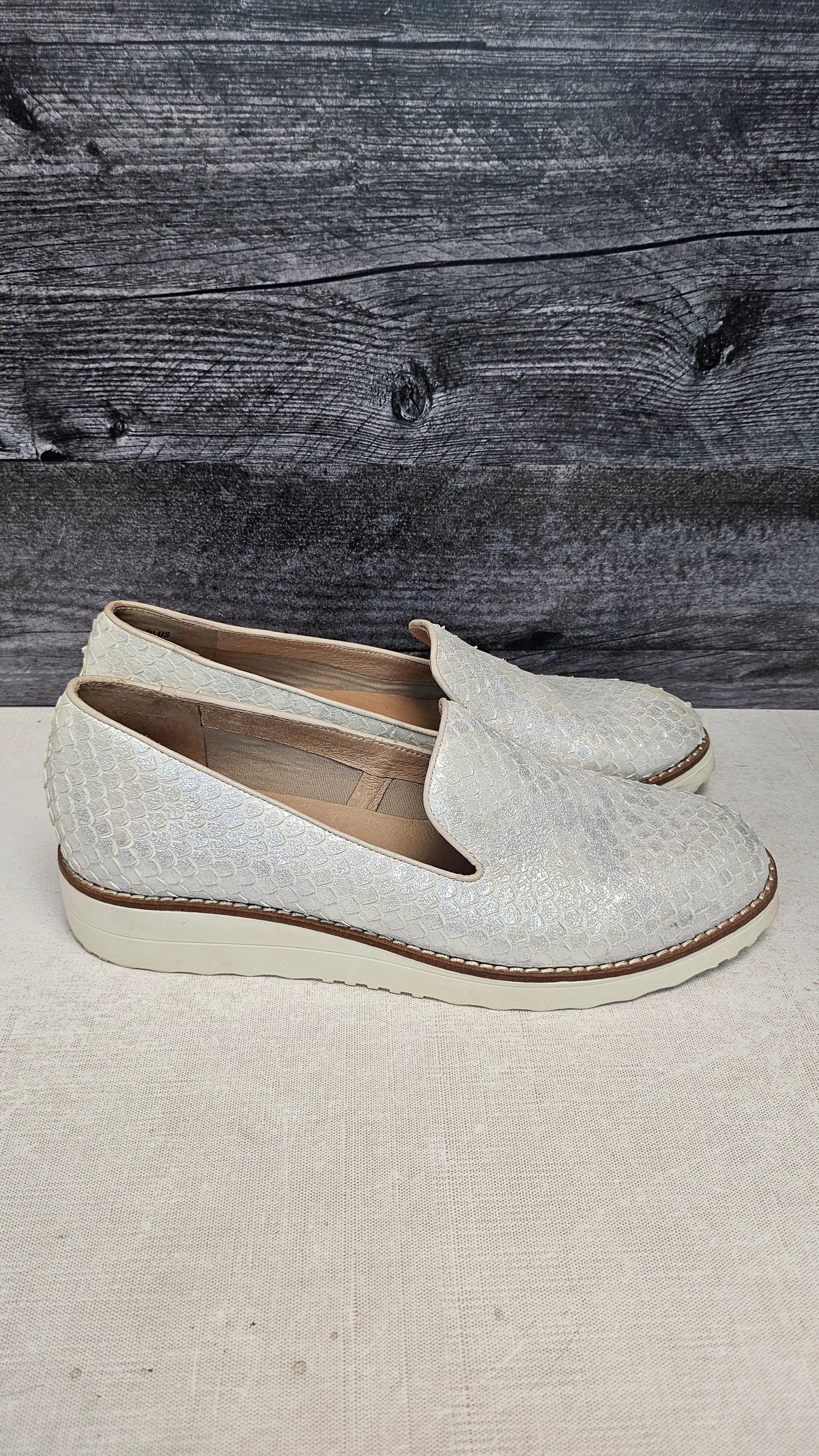 Top End Silver Olus Loafer (40)