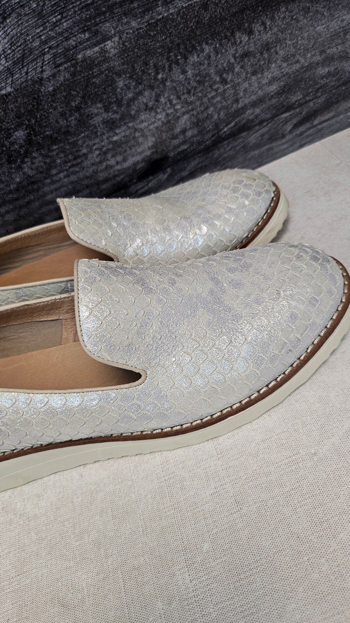 Top End Silver Olus Loafer (40)