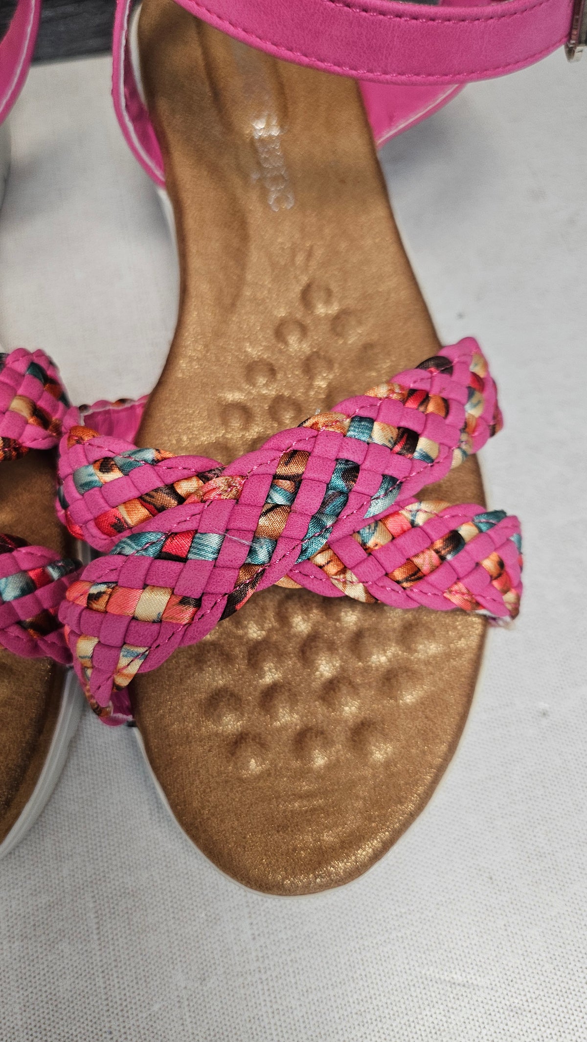 TS Pink Plait Sandal (38)