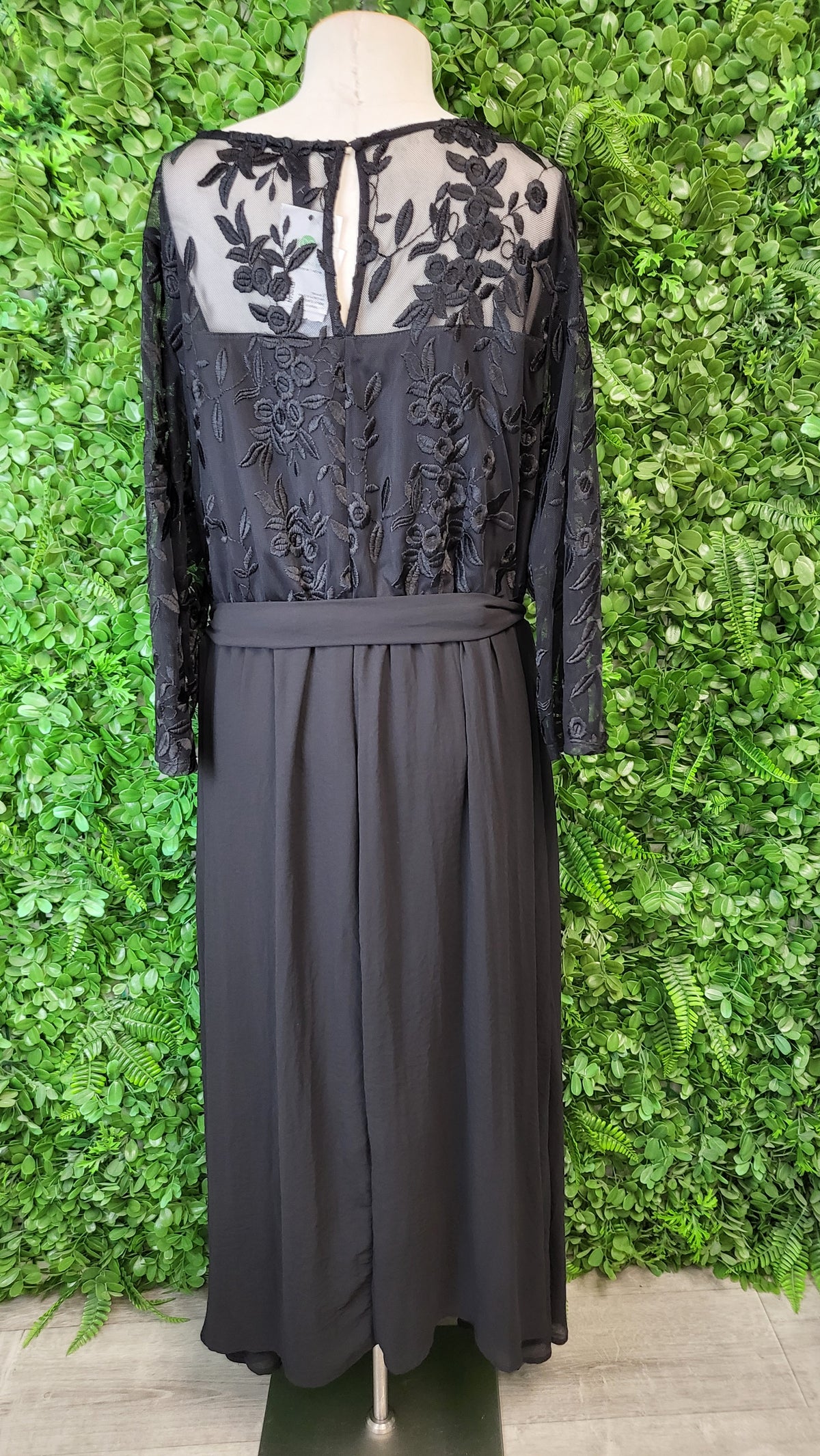 Ts Black Lace Dress (24)