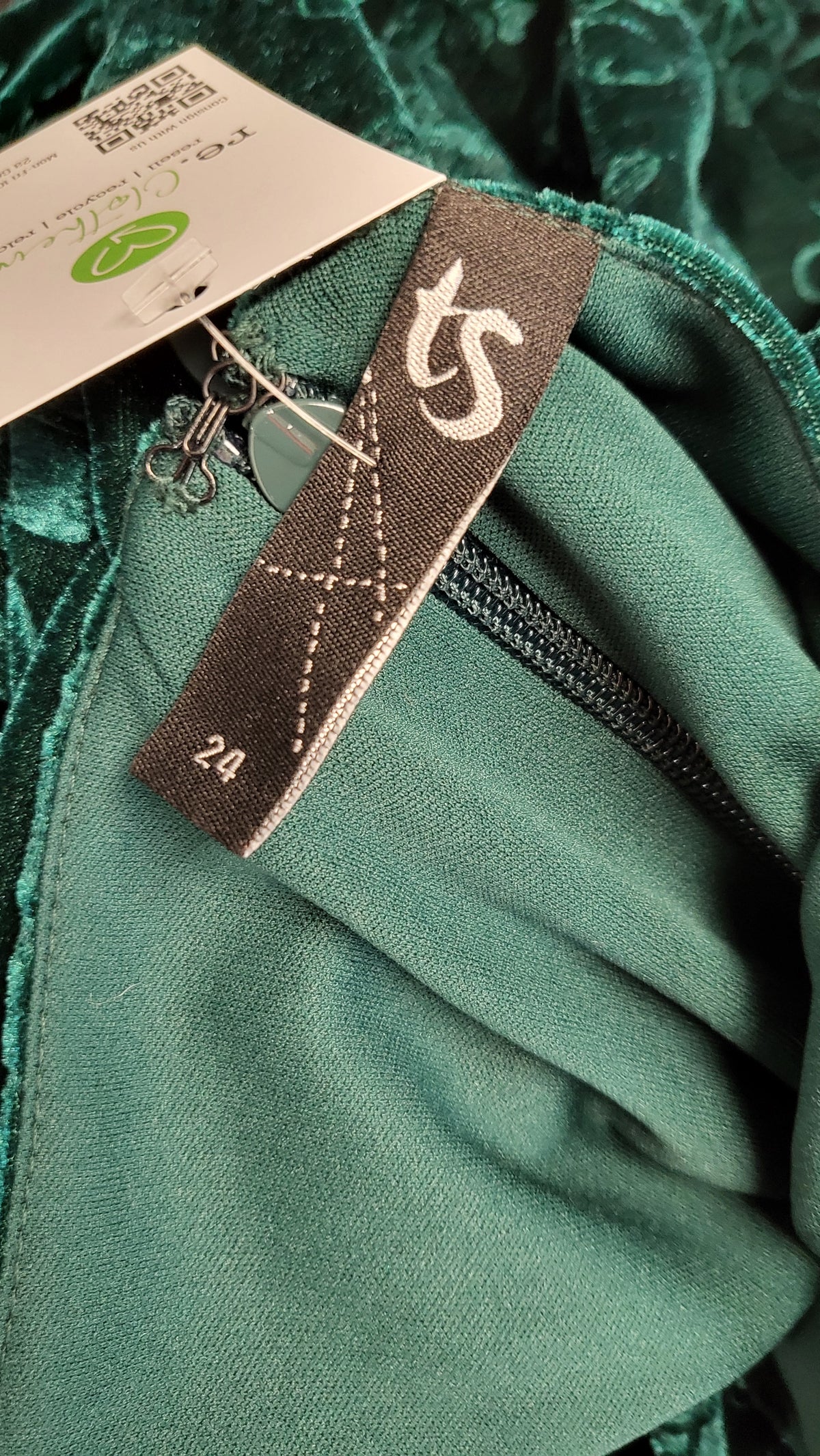 Ts Emerald Velvet Evening Dress (24)