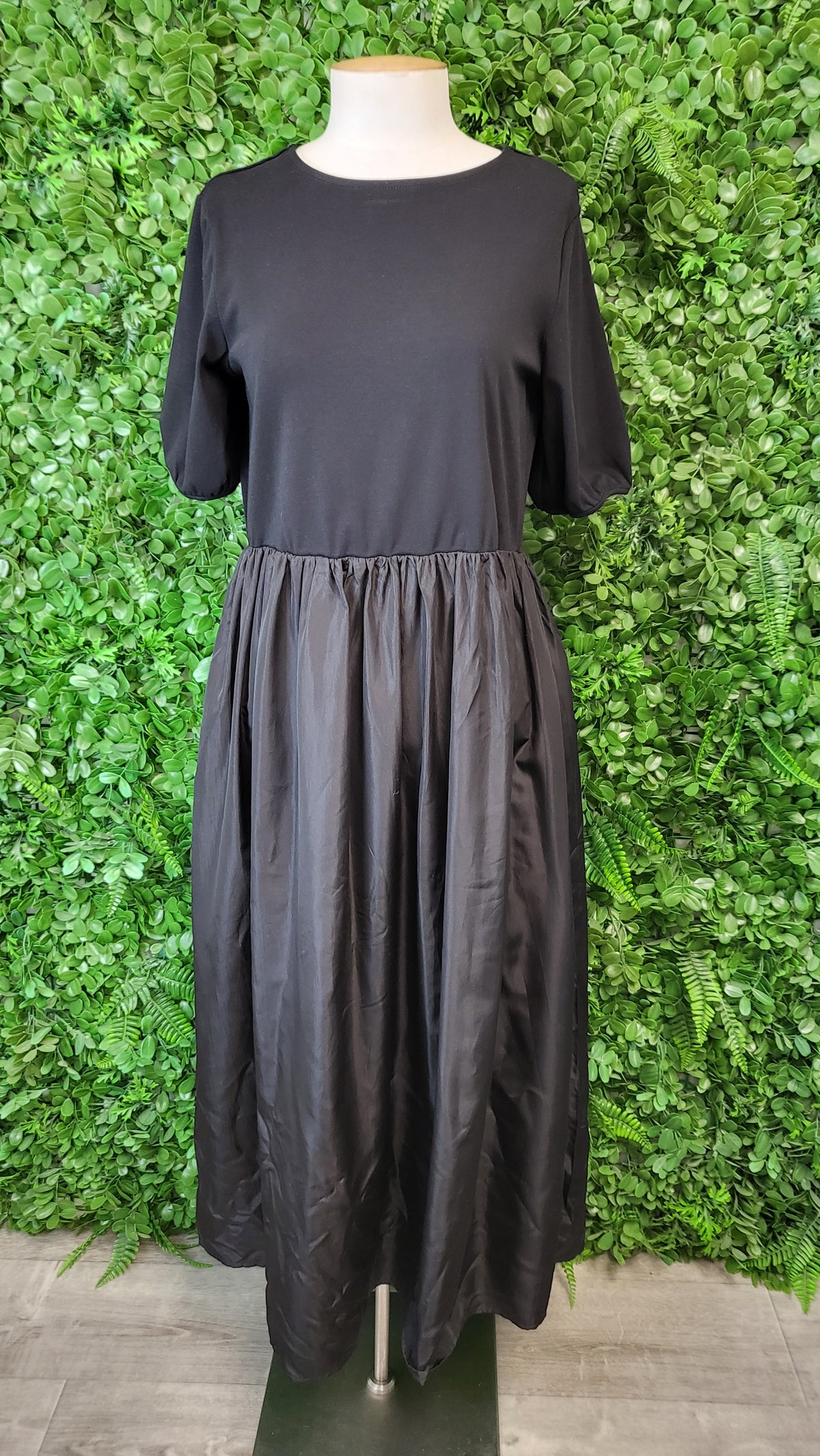 Pickle & Polly Black Contrast Dress (12)