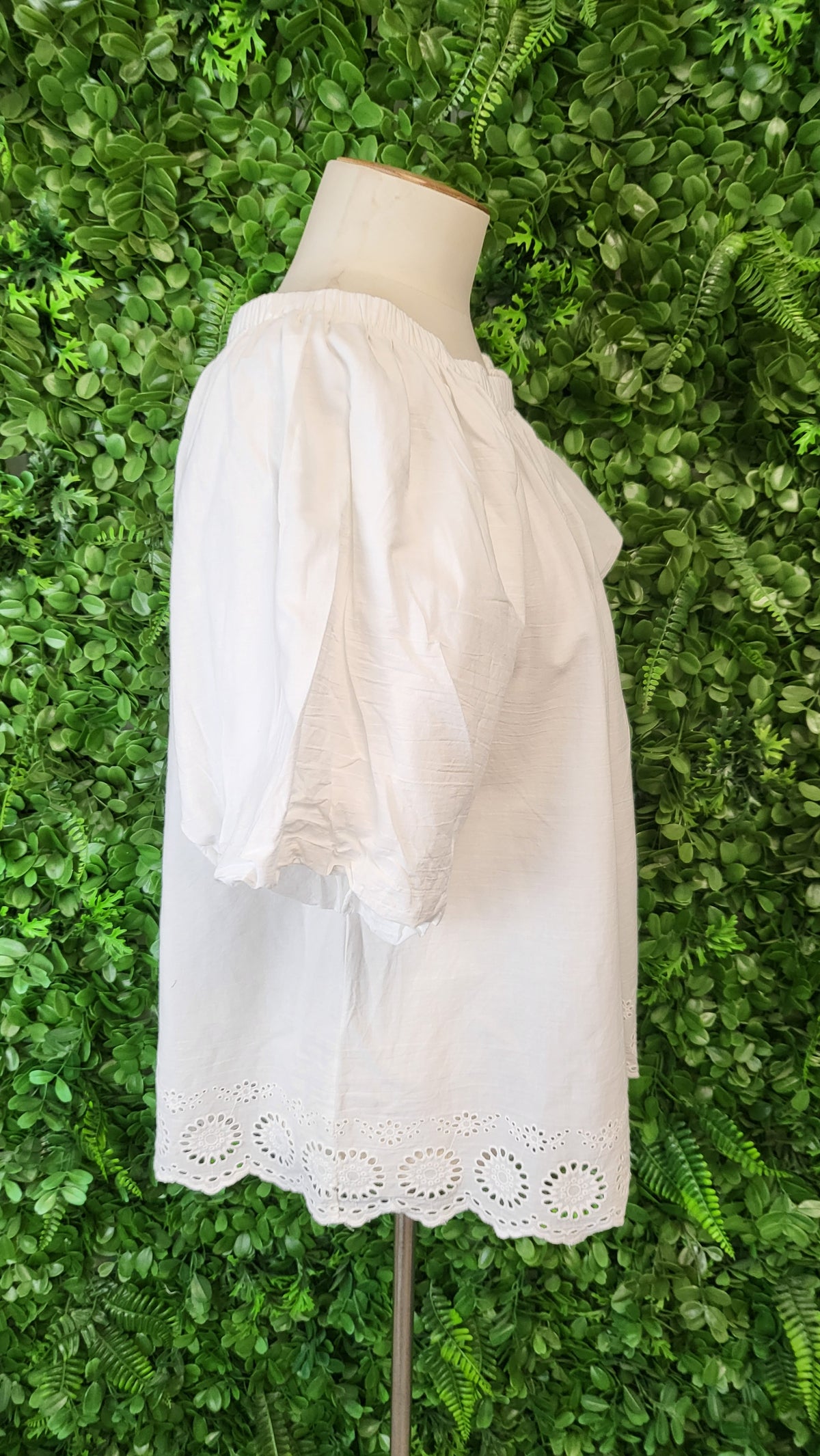 Stella+Gemma White Broderie Top (10)