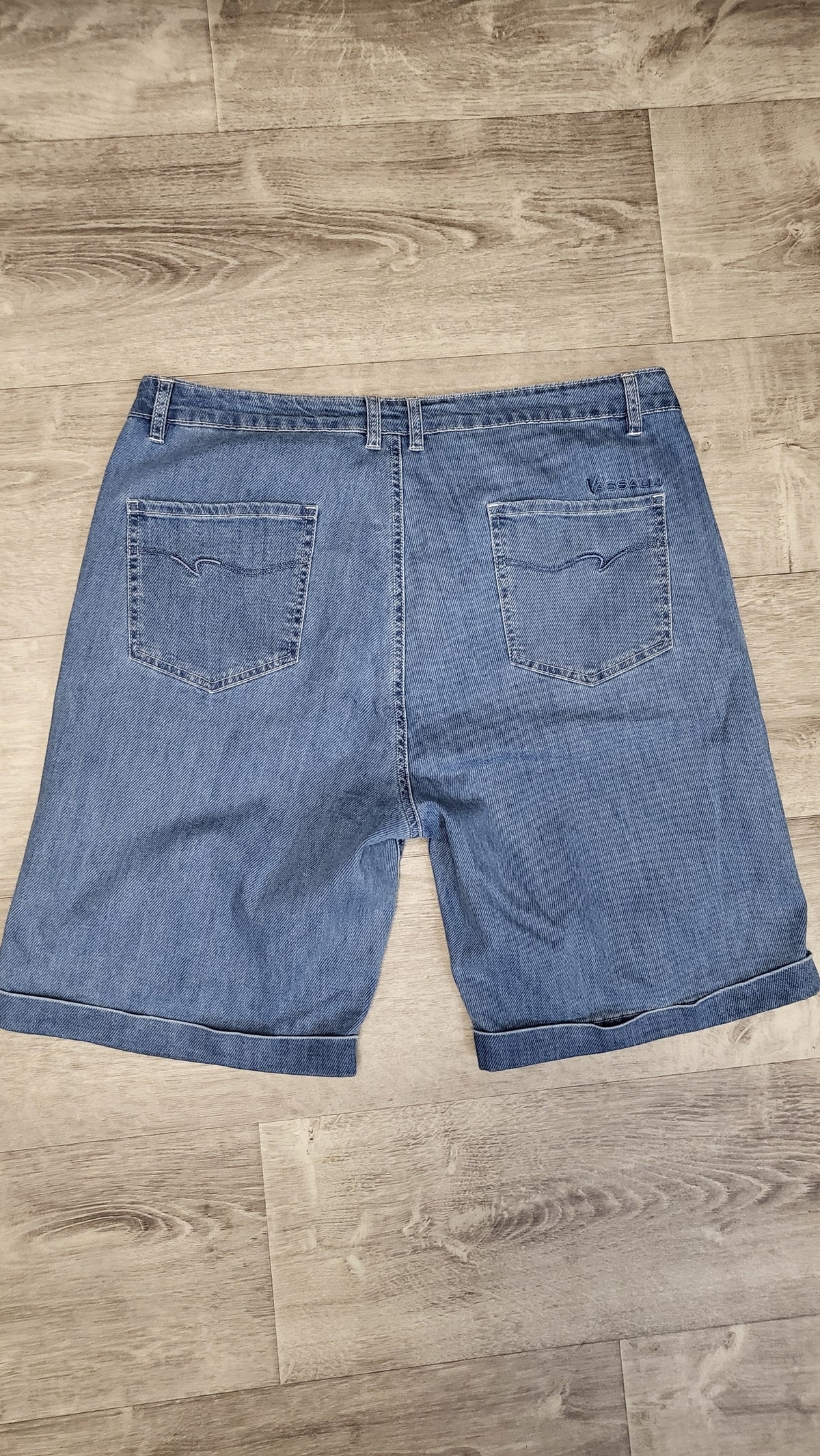 Vassalli Denim Mid Length Short (16)