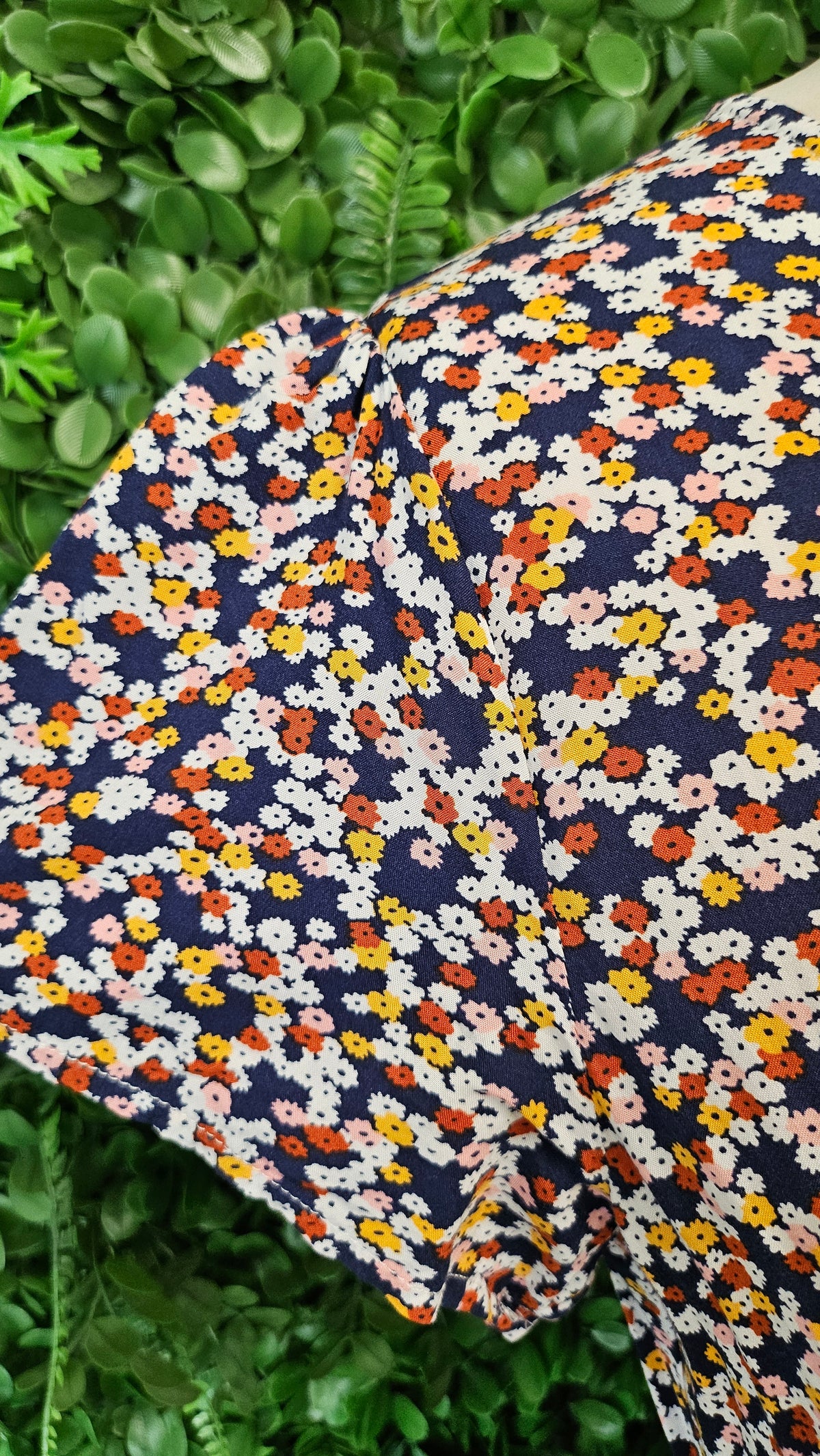 Sass Floral Midi Dress (10)
