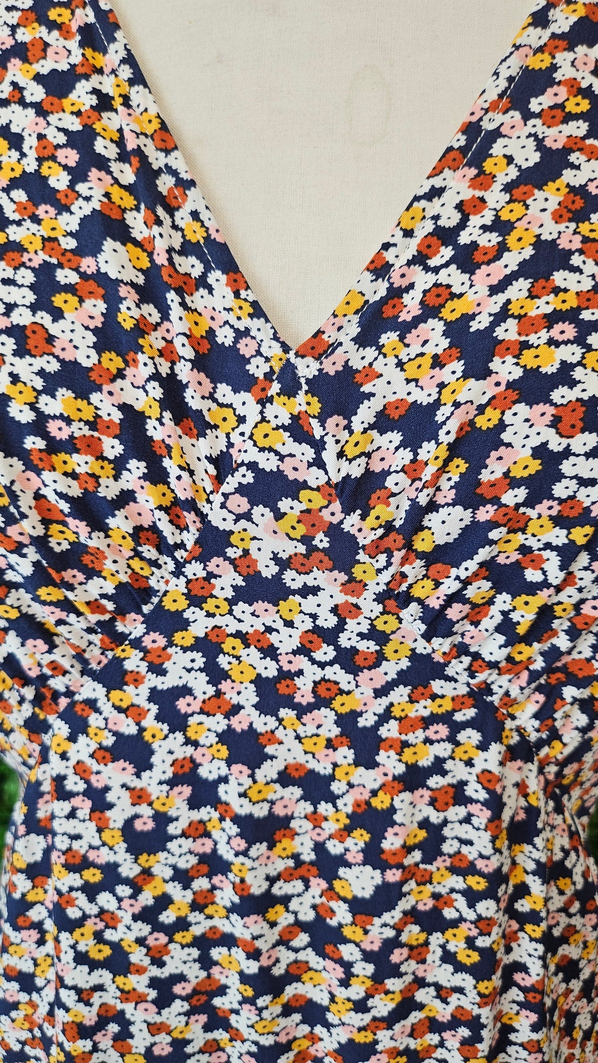 Sass Floral Midi Dress (10)