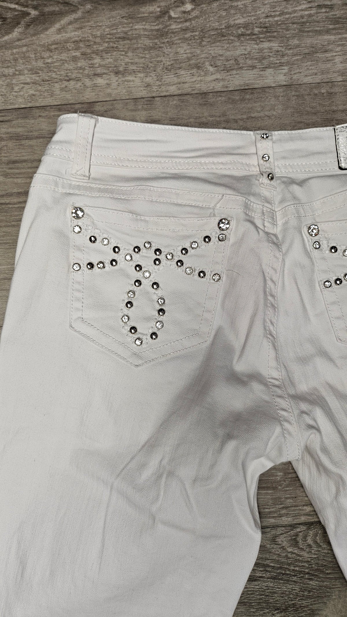 LA Idol USA White Slim Leg Jean (13)