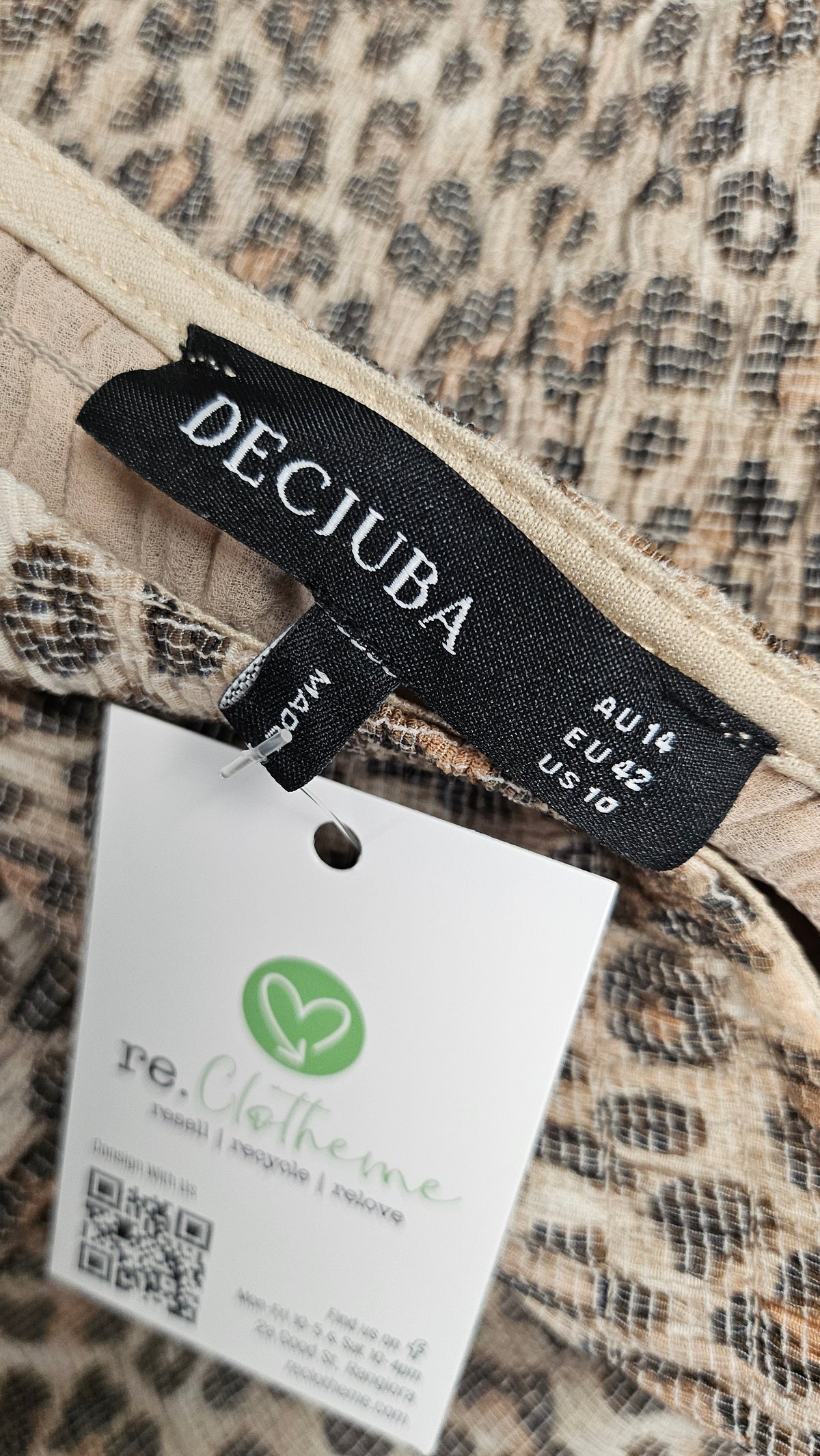 Decjuba  Animal Print Dress (14)