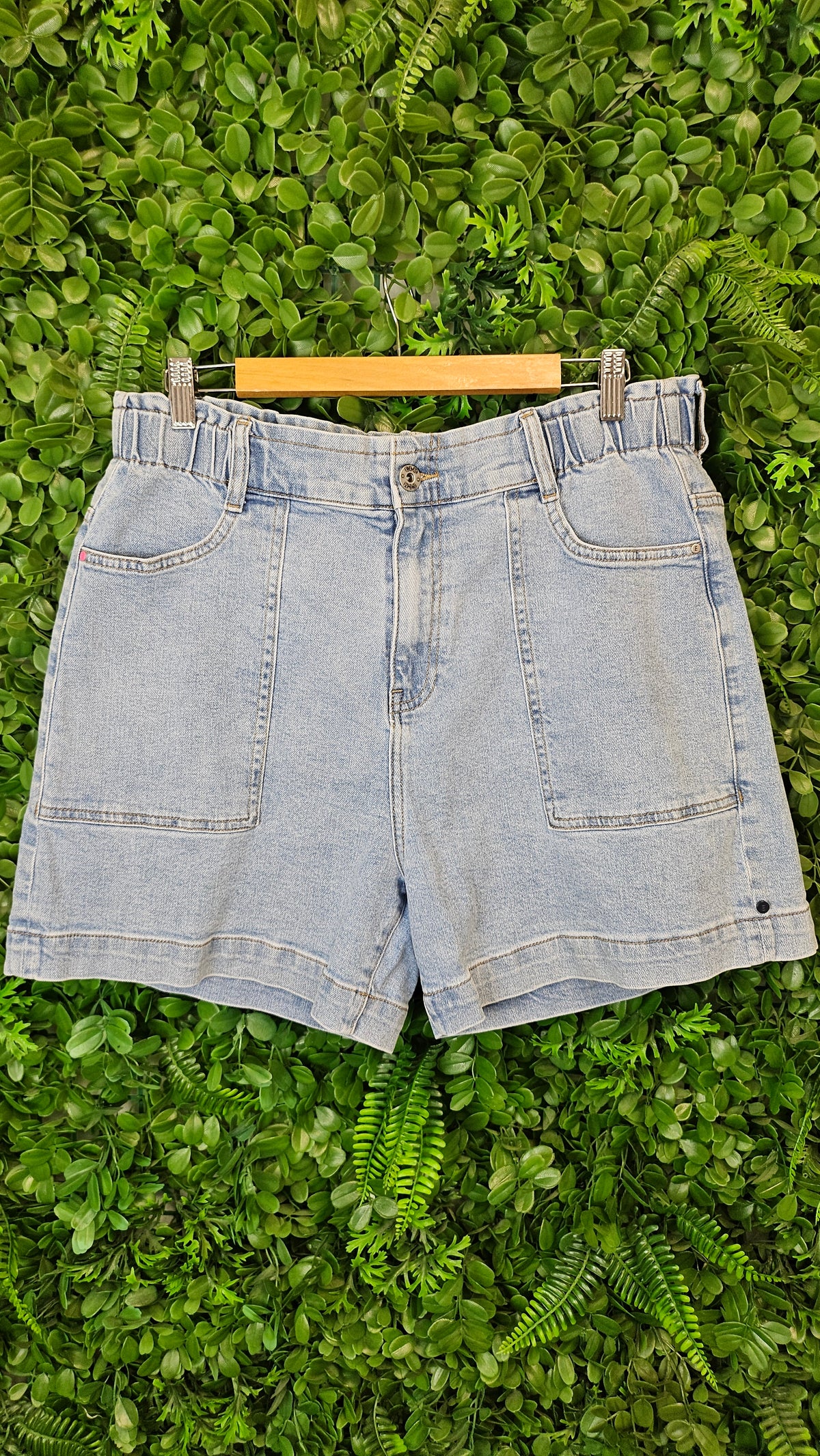 Elm Washed Denim Denim Shorts (14)