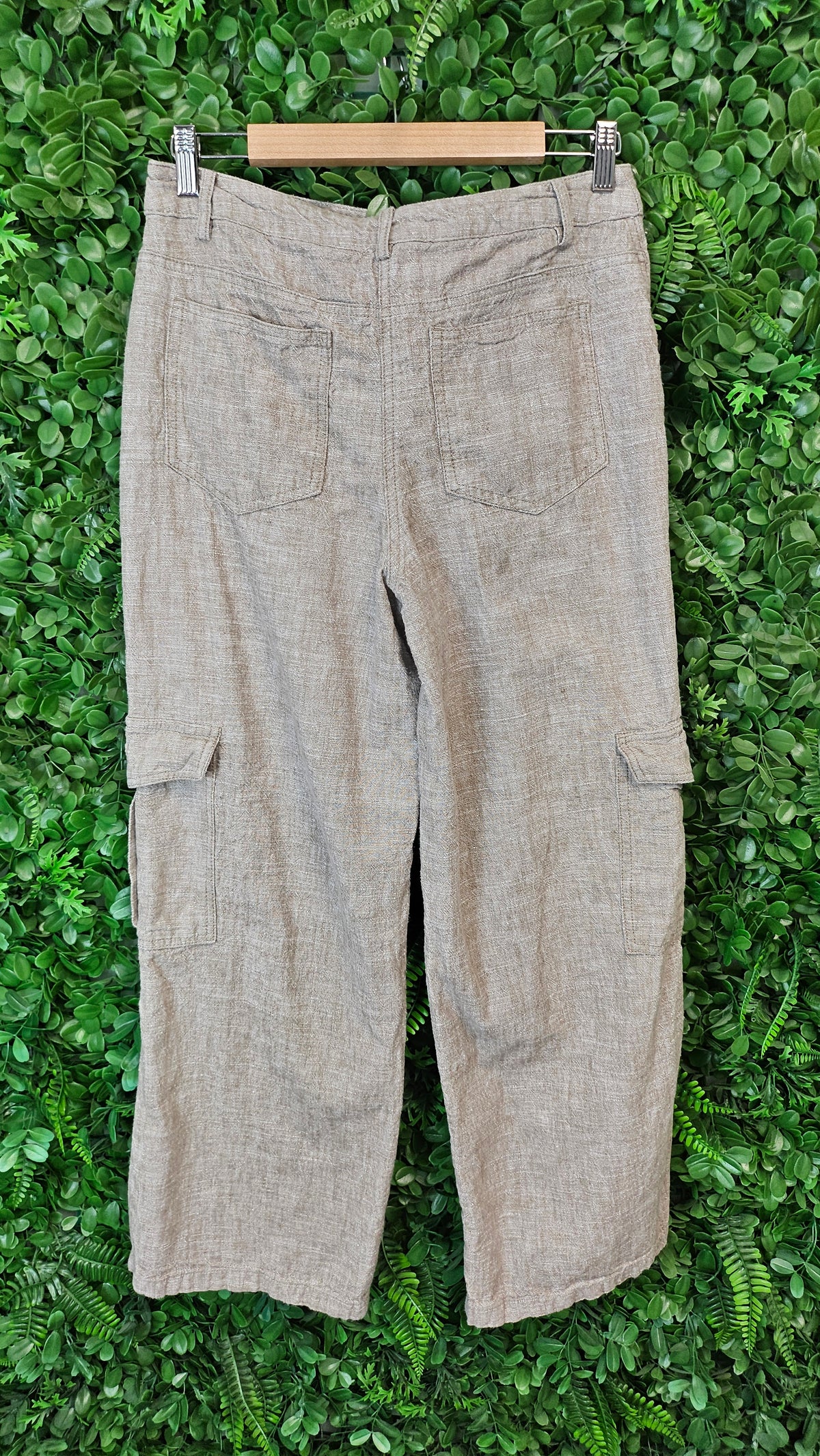 Max Taupe Linen Cargo Pant (10)
