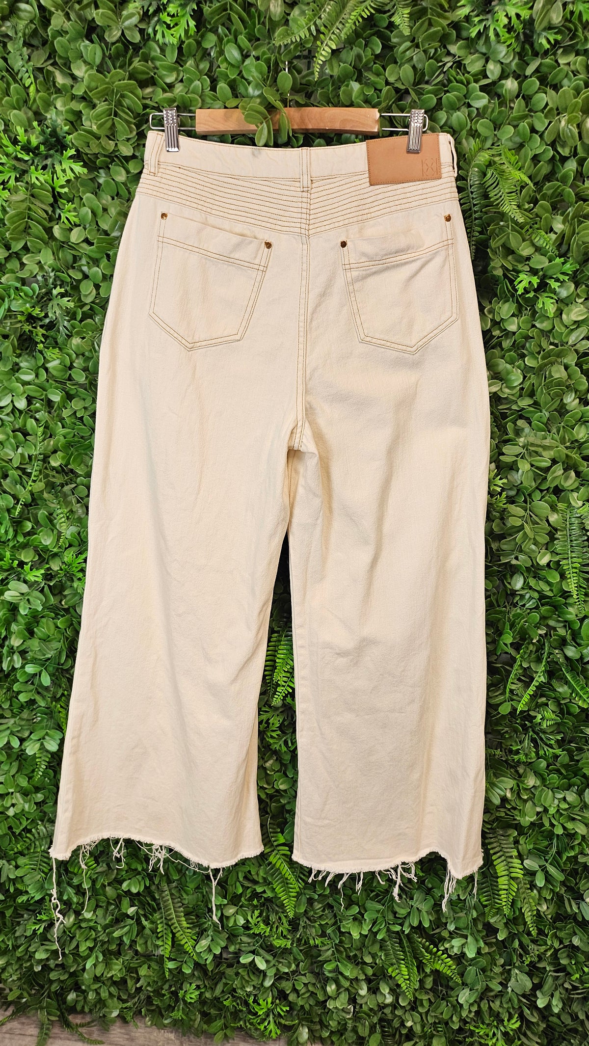 Kivari Cream Pant (8)