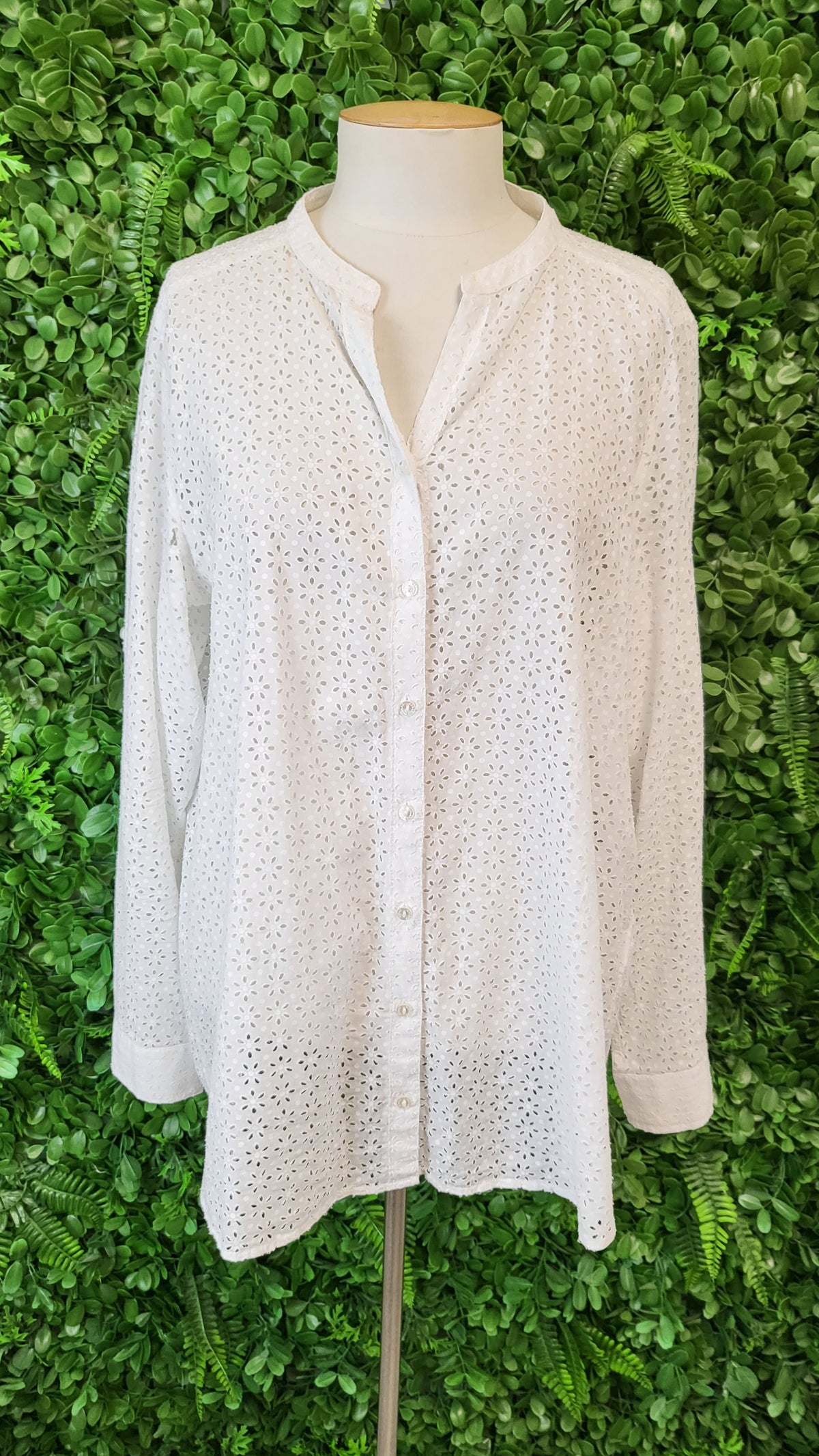 Ultimo White Cut Out Shirt (12)