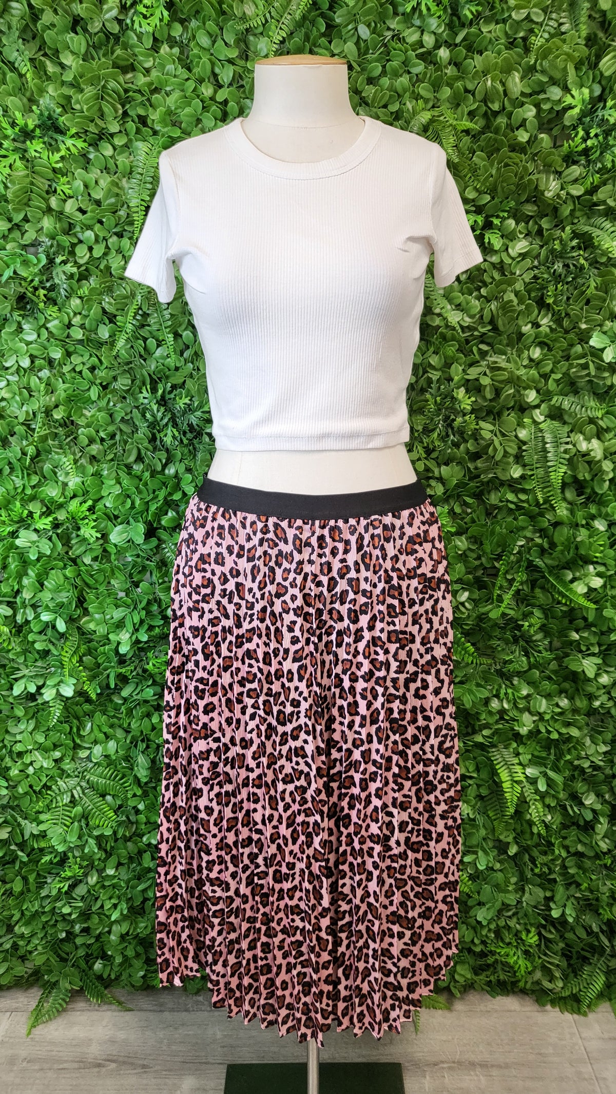 Veronika Maine Animal Pleat Skirt (10)
