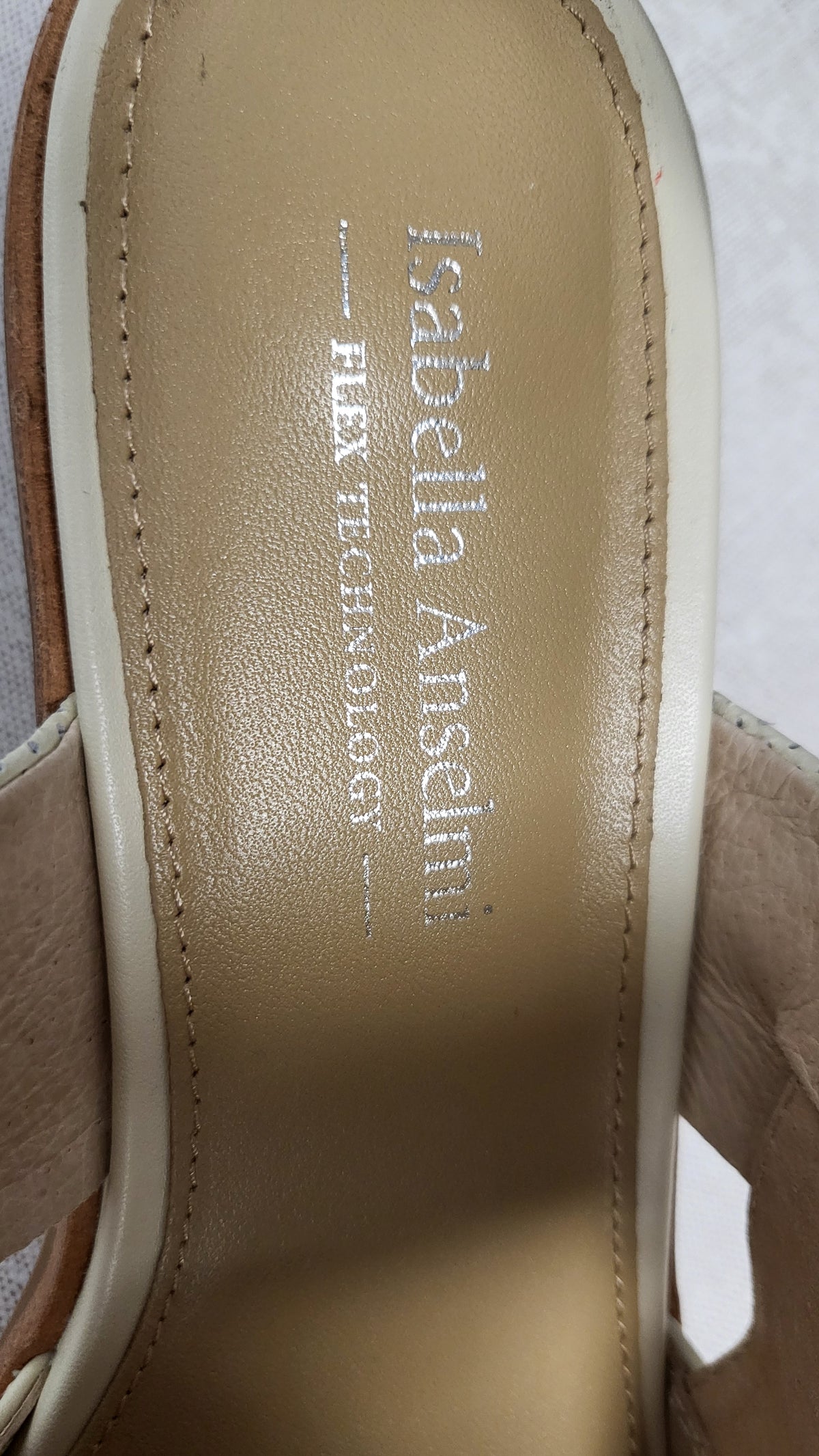 Isabella Anselmi Cream Leather Slingbacks BNWT (38)