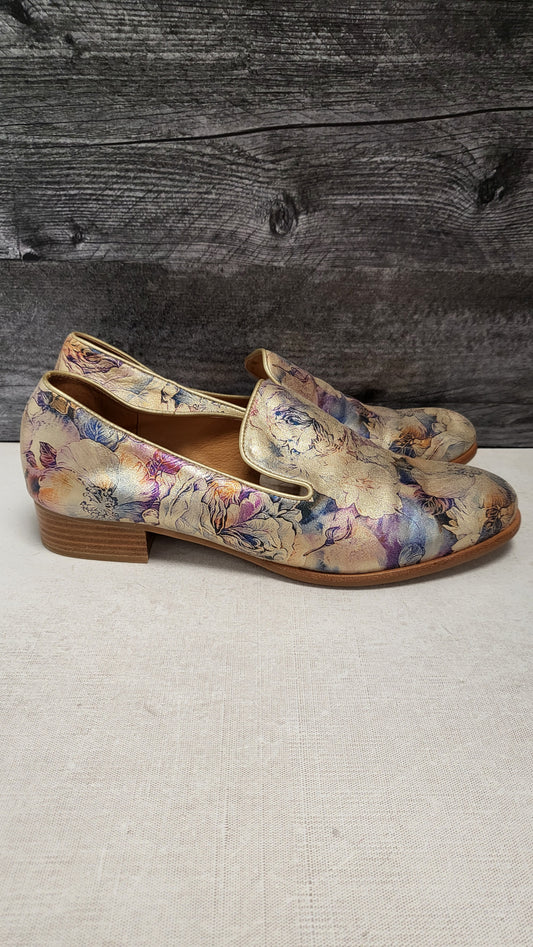 Bresley Floral Print Loafers (41)