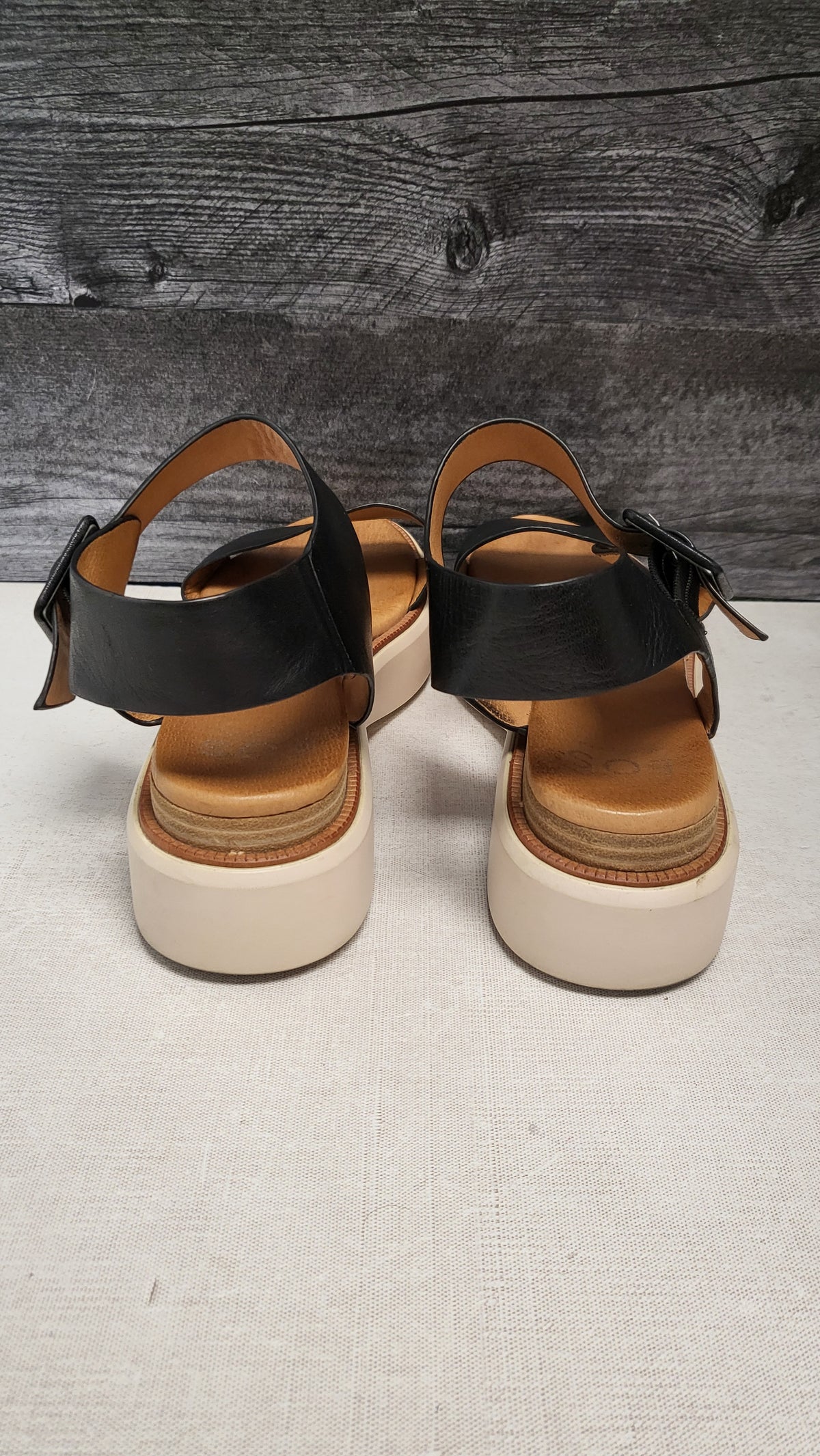 Eos Black Briar Leather Sandals (41)
