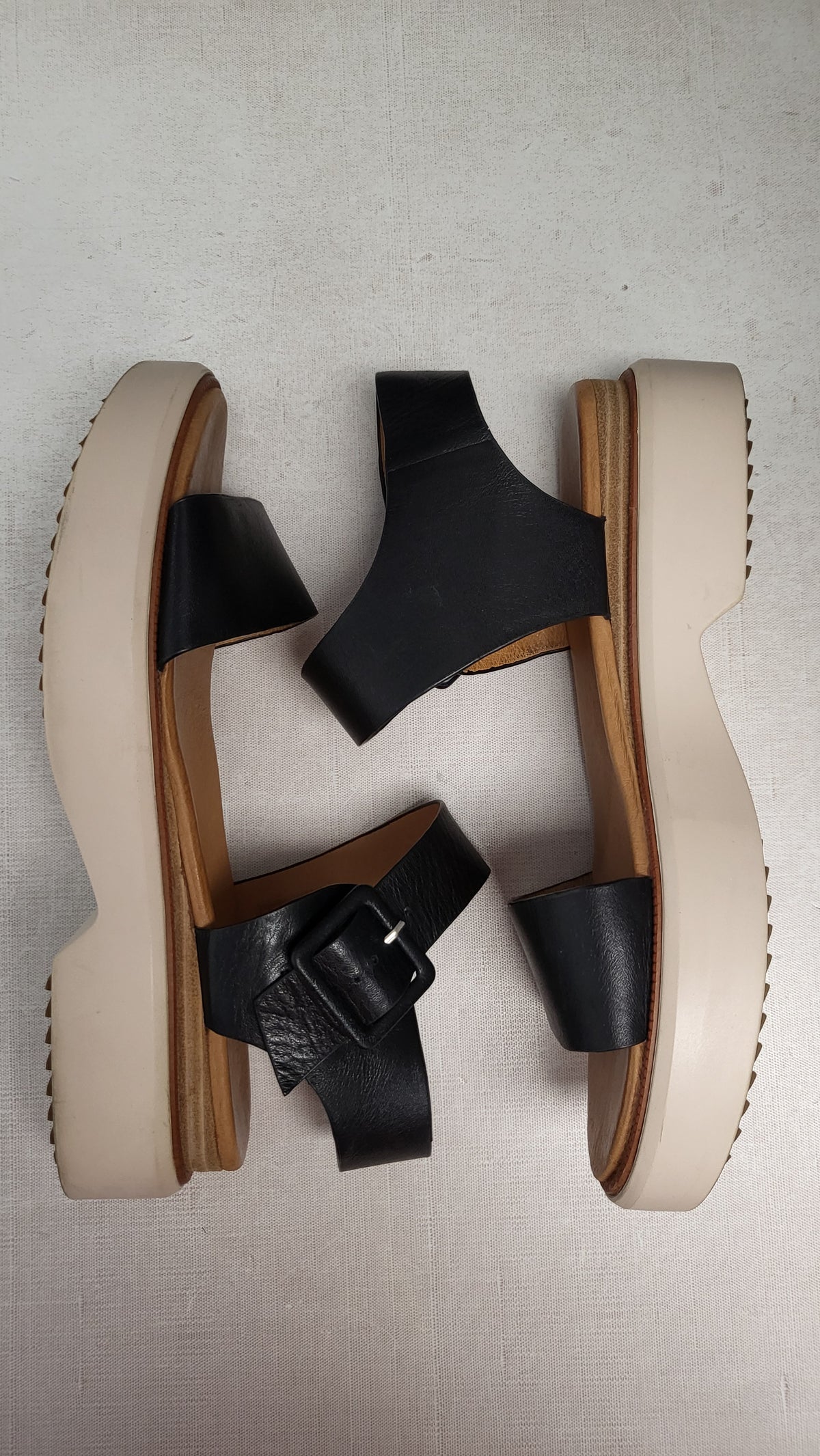 Eos Black Briar Leather Sandals (41)