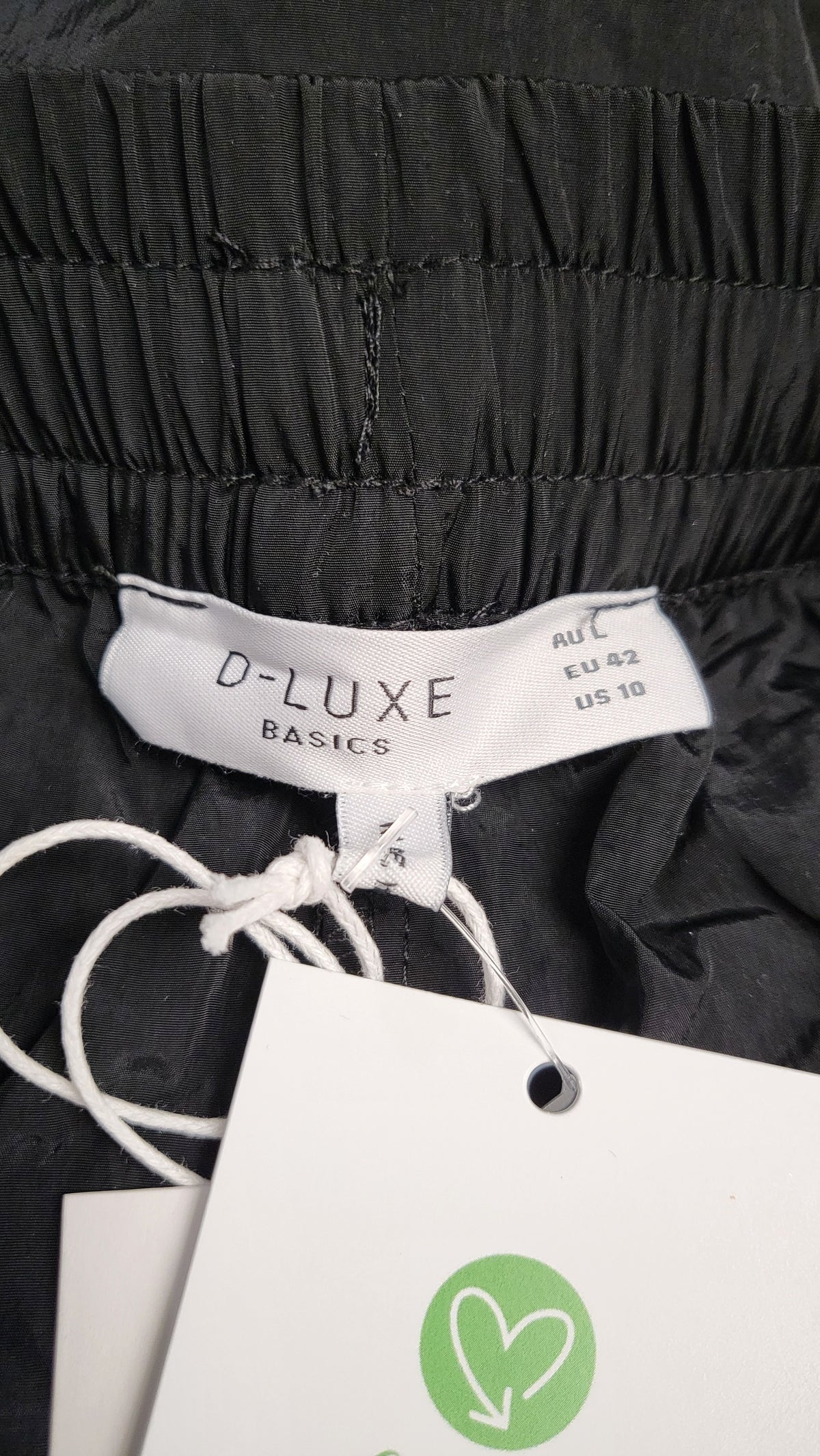 Decjuba Black Parachute Pant BNWT (14)