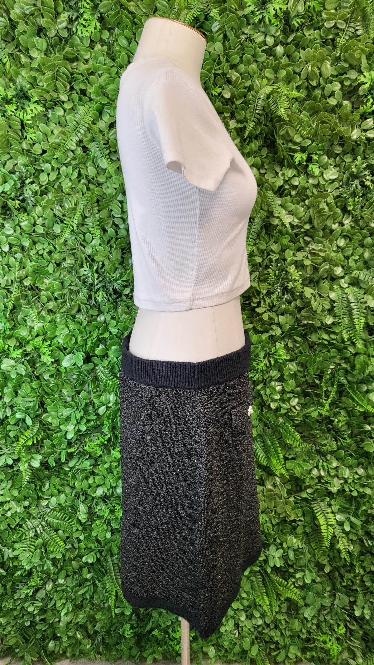 Decjuba Black Jane Sequin Skirt BNWT (14)