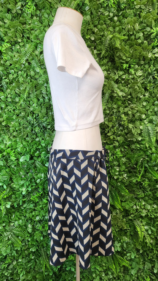 Marilyn Seyb Geo Print Shorts (12)