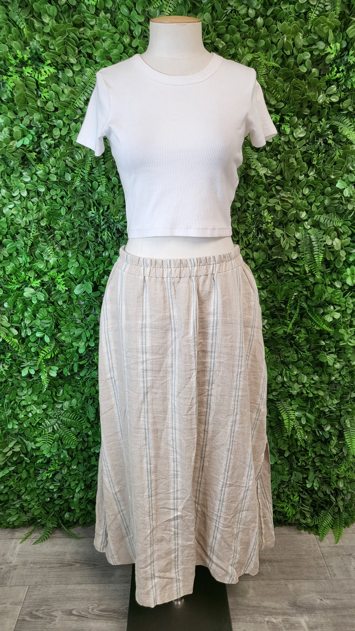 NZ Stitchbird Stripe Linen Skirt (14-16)