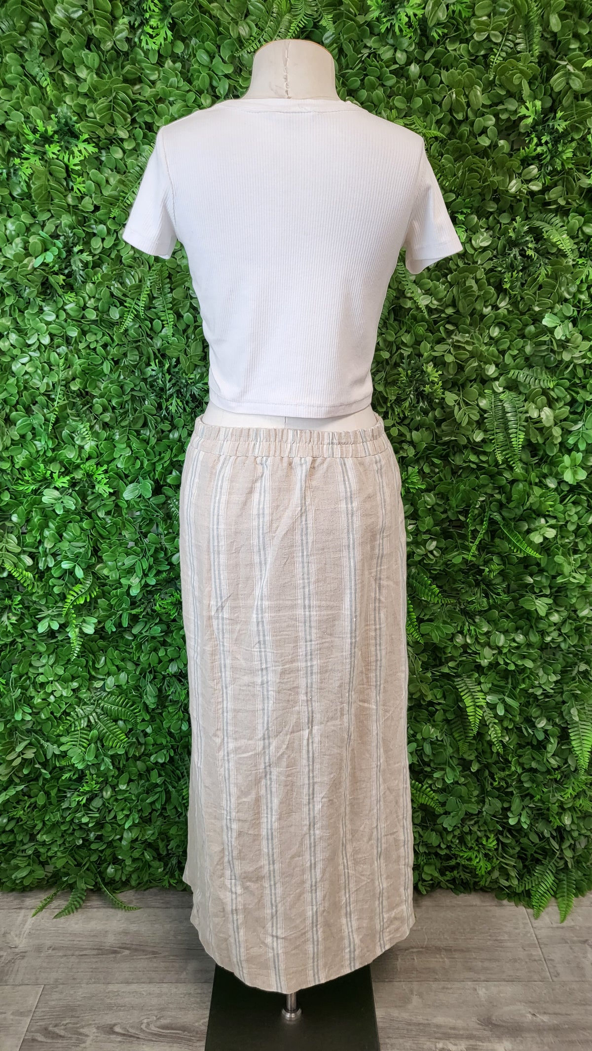 NZ Stitchbird Stripe Linen Skirt (14-16)