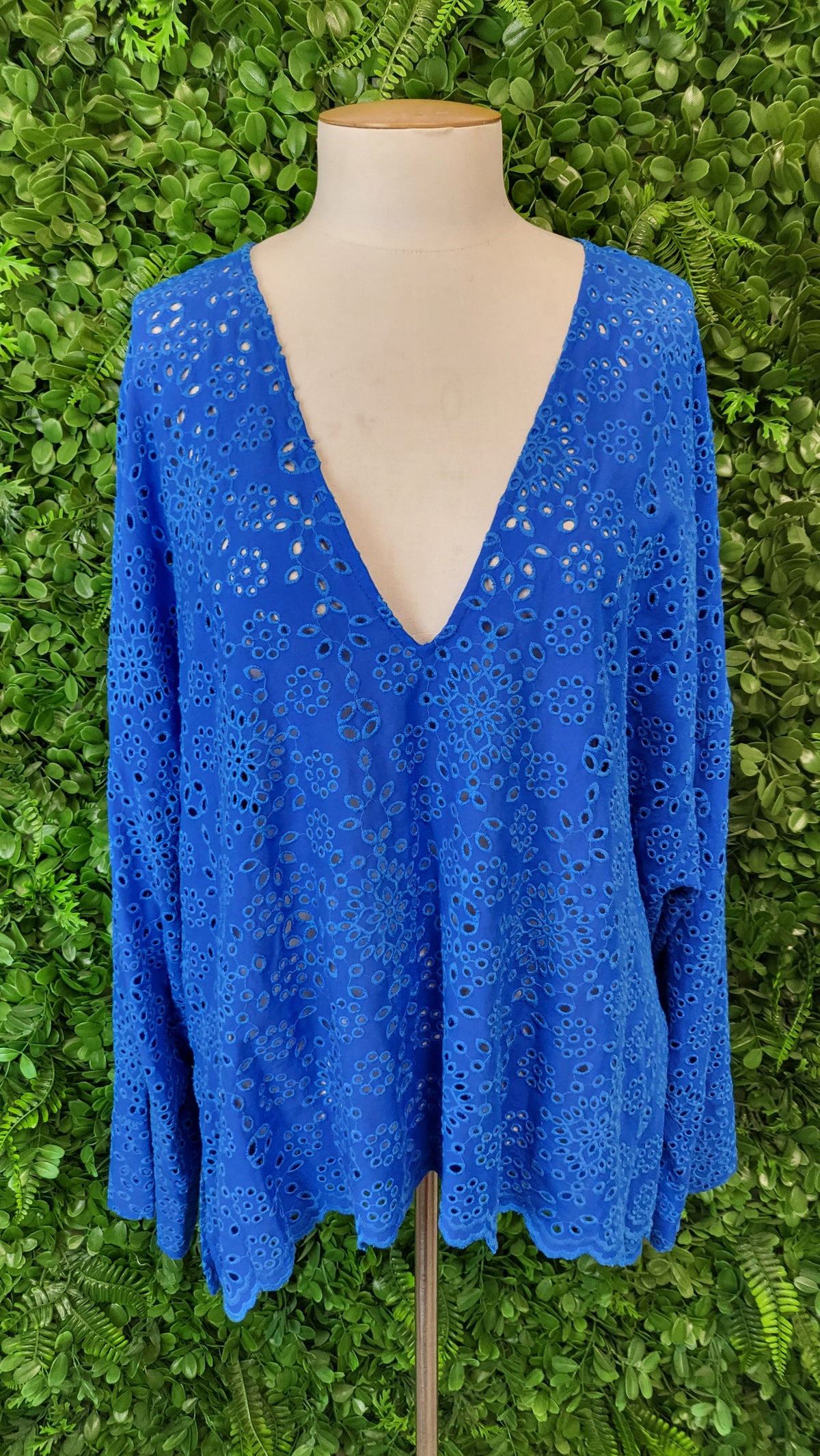 Zara Azure Blue Embroidery Top (16)