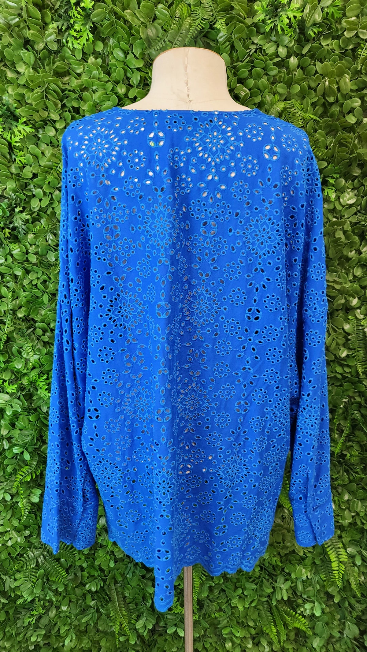 Zara Azure Blue Embroidery Top (16)