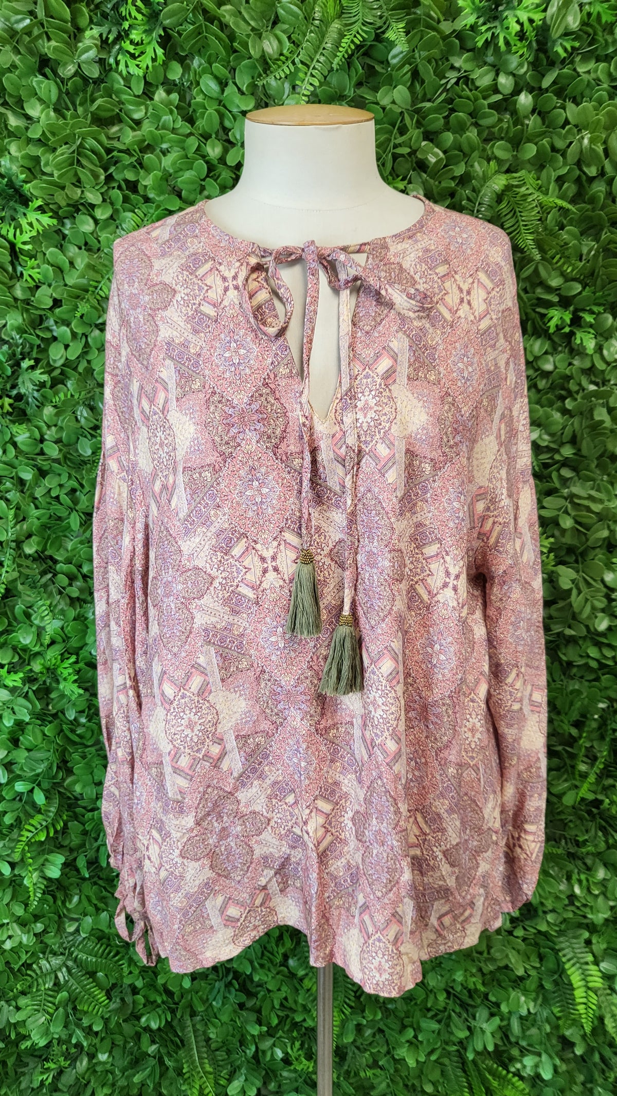 Gysette Print Tie Cuff Top (12)