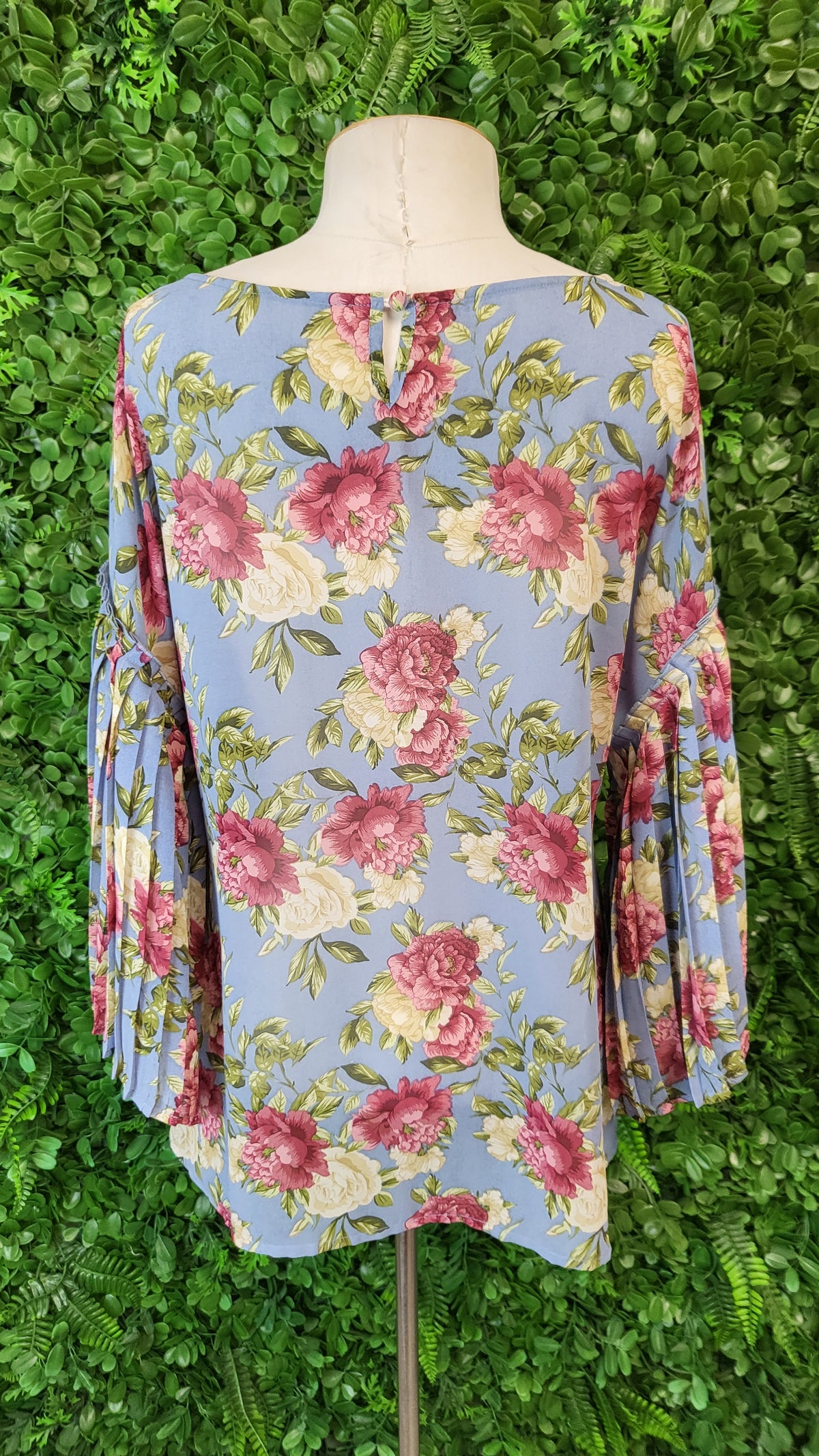 Annah Stretton Floral Pleat Sleeve Top (10)