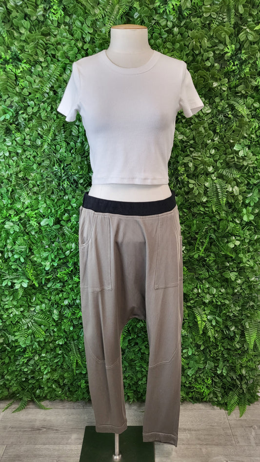 Repertoire Khaki Drop Crutch Pant (8)